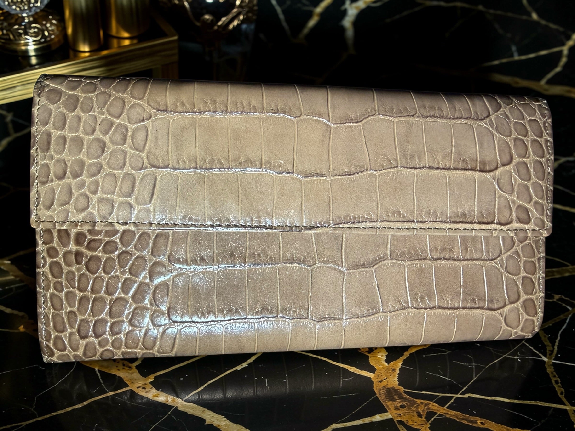 Furla Continental-Geldbörse aus hellbraunem Krokoprägeleder