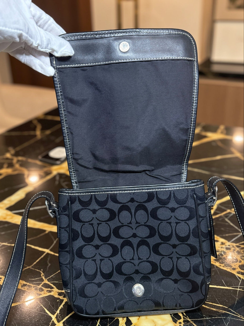 Coach Optic Canvas Crossbody/Flap Messenger Bag