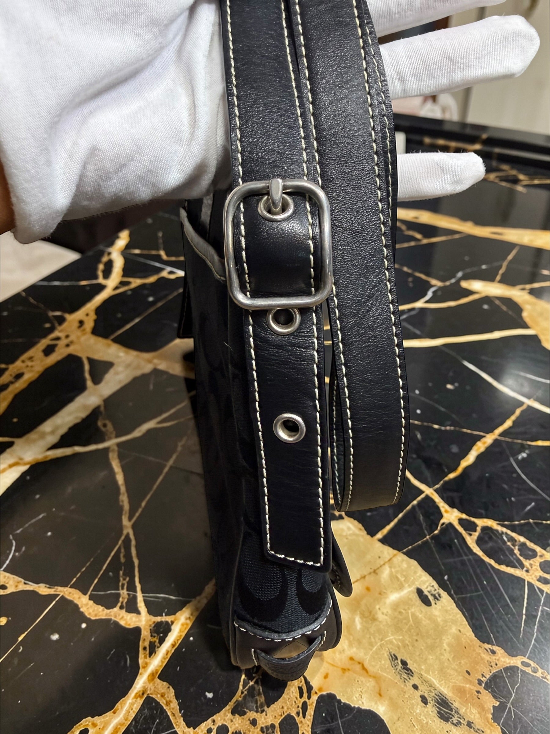 Coach Optic Canvas Crossbody/Flap Messenger Bag