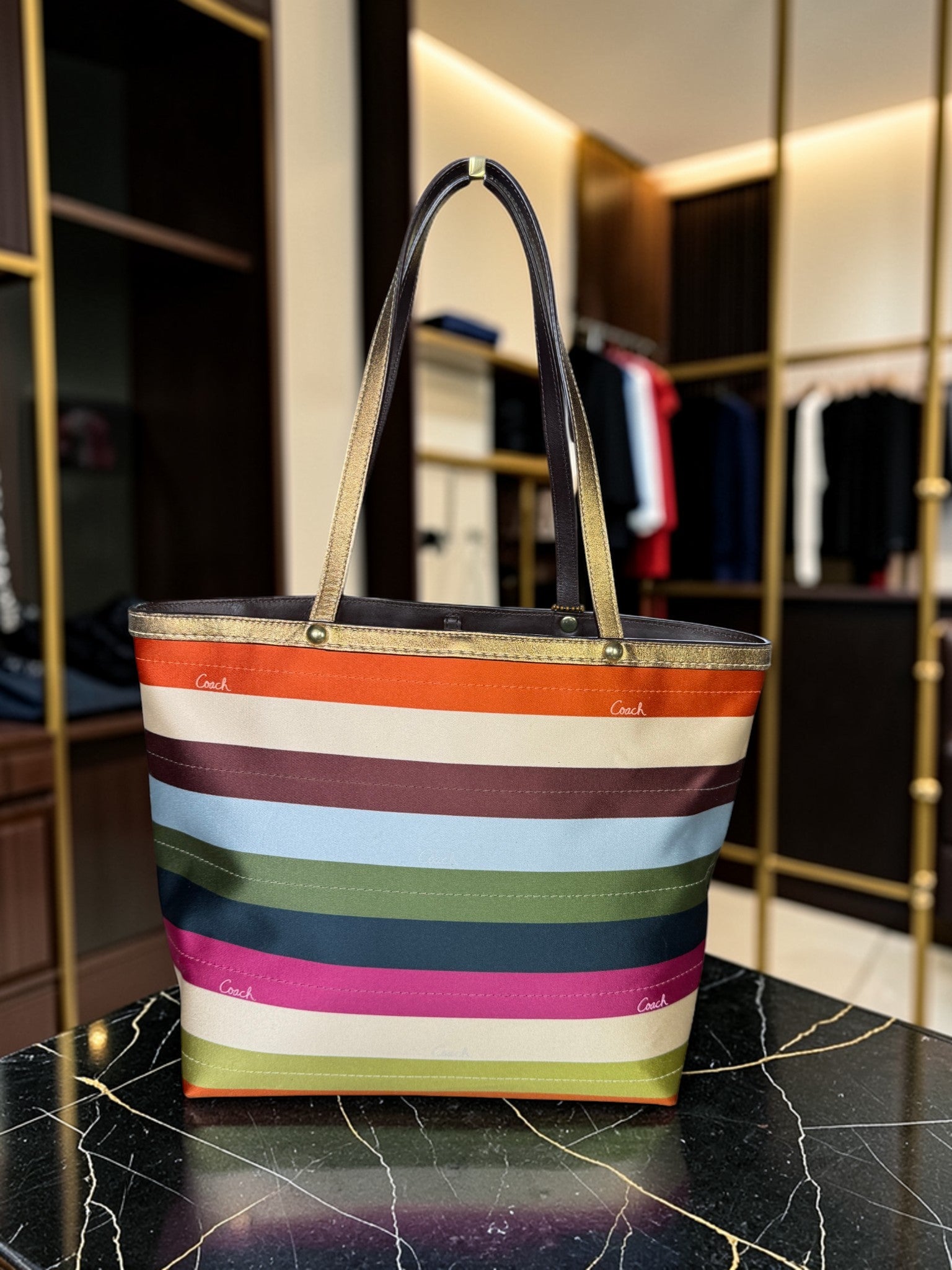 Coach Legacy Striped Tote (D0768-11126)