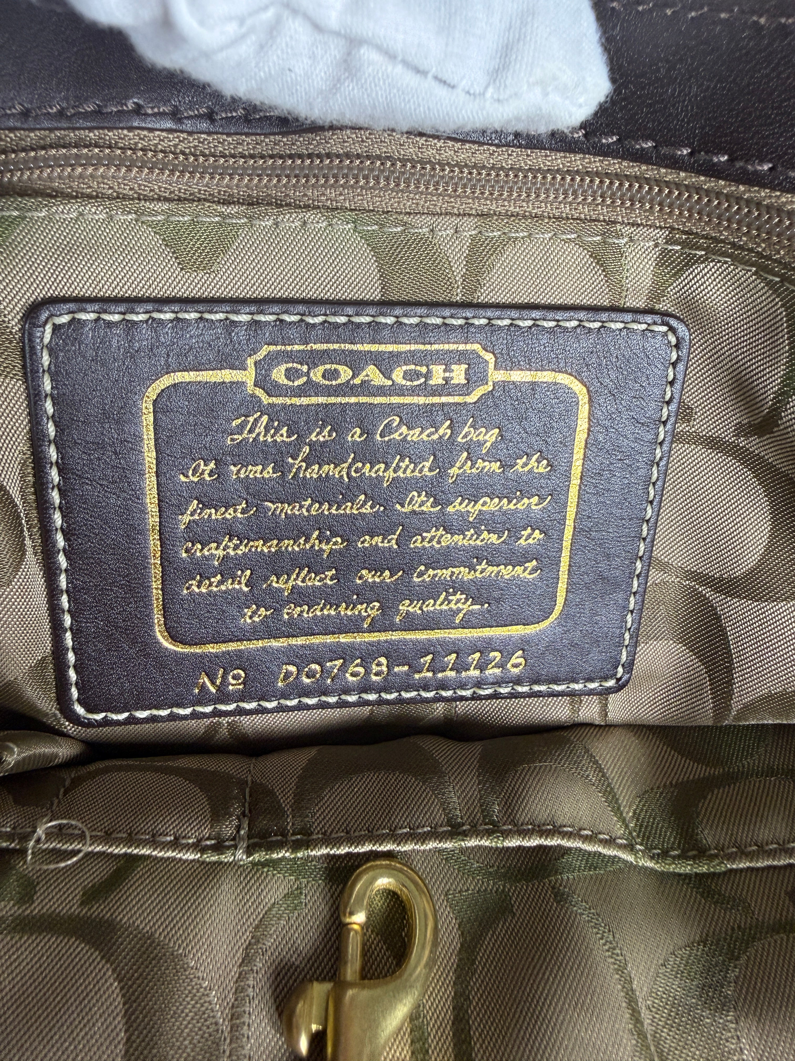 Coach Legacy Striped Tote (D0768-11126)