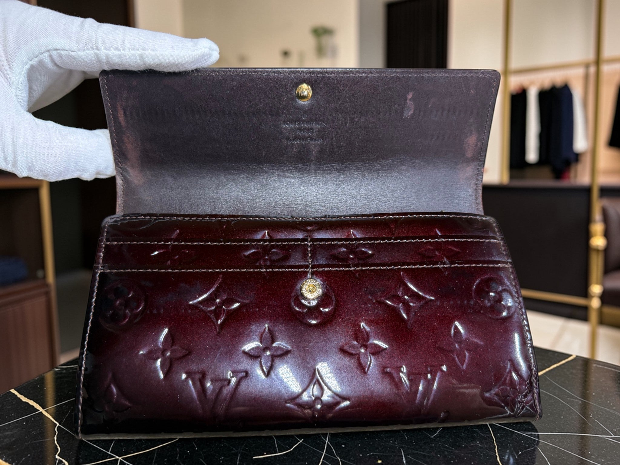 Louis Vuitton Monogram Vernis Sarah Long Wallet in Amarante