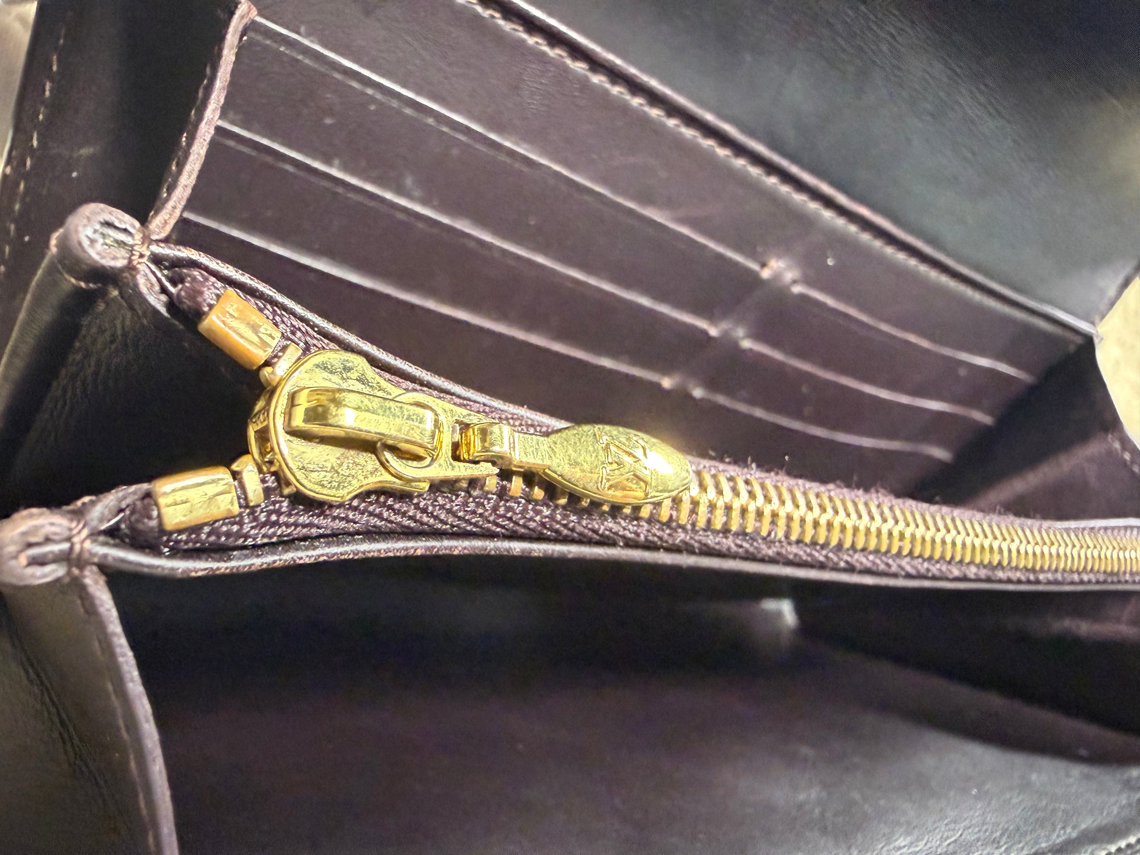 Louis Vuitton Monogram Vernis Sarah Long Wallet in Amarante