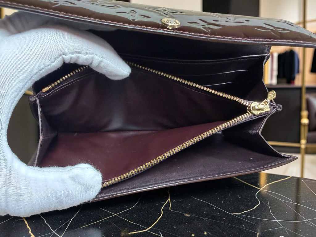 Louis Vuitton Monogram Vernis Sarah Long Wallet in Amarante