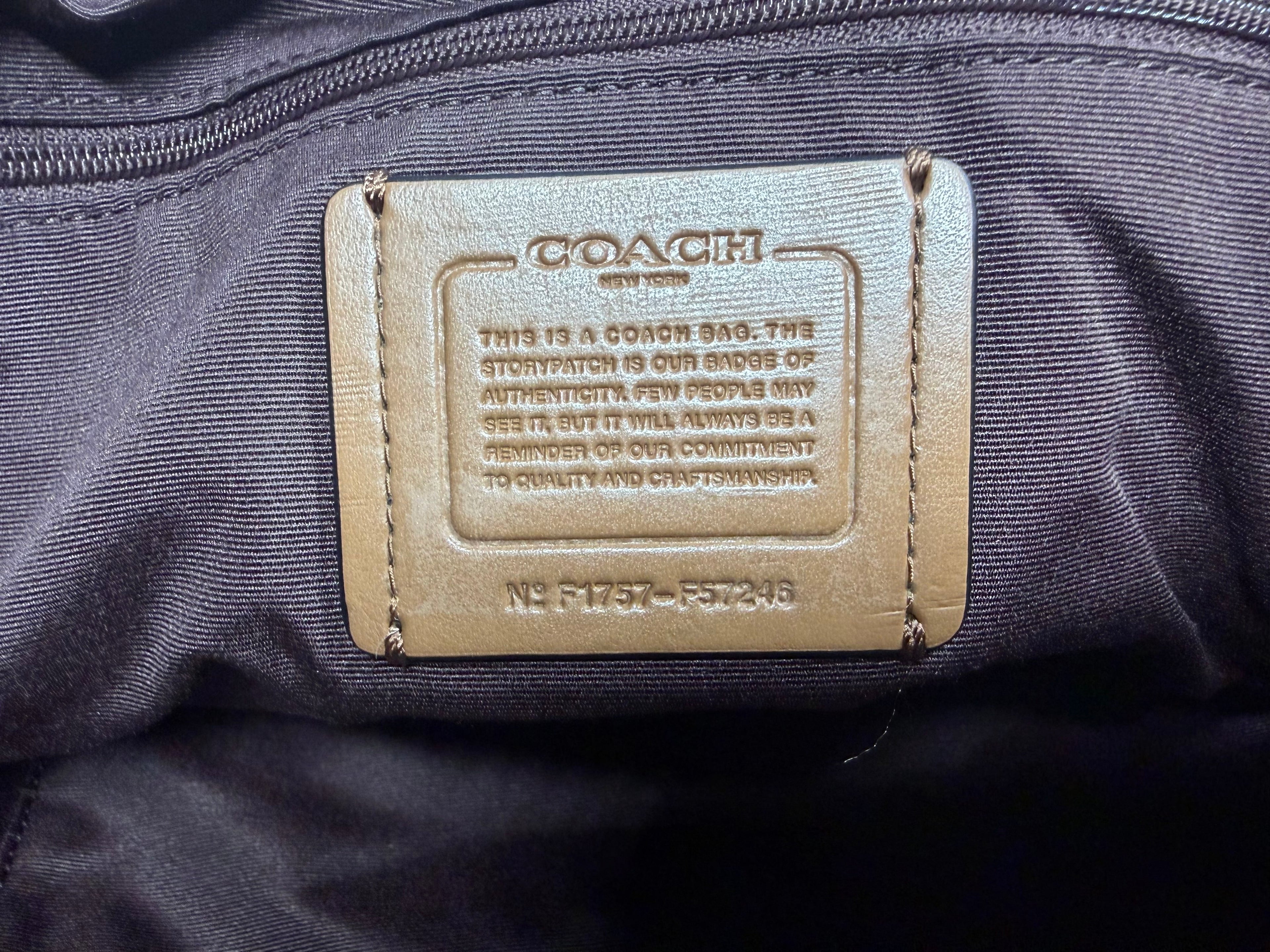 Coach Legacy Ava Tote Bag aus bordeauxfarbenem Signature Jacquard mit Lederbesatz