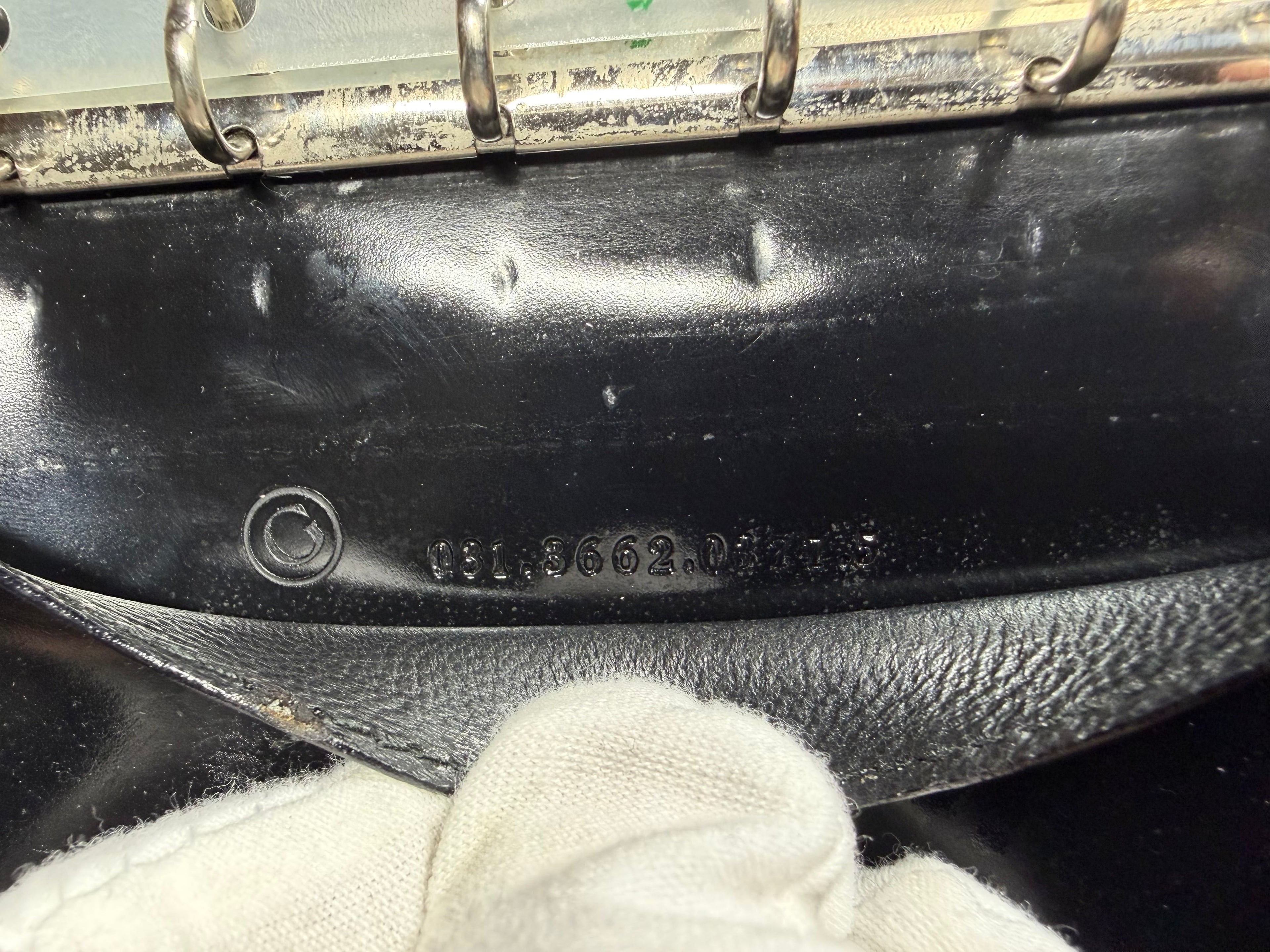 Vintage Rare Gucci Black Patent Leather Agenda / Ring Binder Wallet