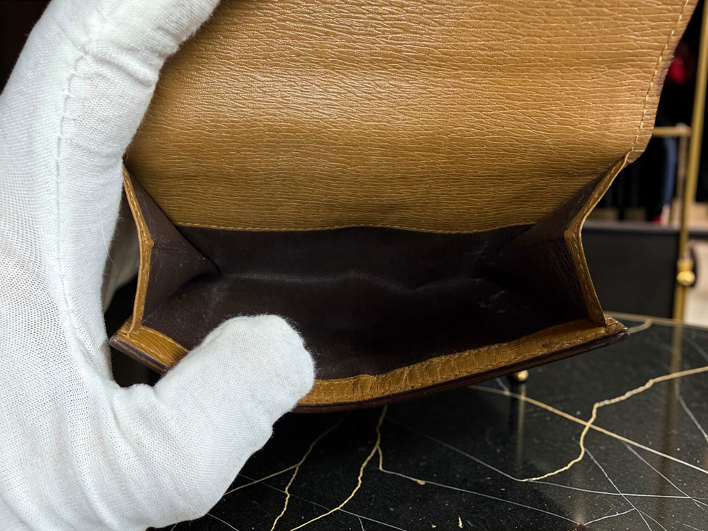Vintage Gucci Camel Guccissima Leather Bifold Wallet (Tom Ford Era) with "G" Buckle Tab