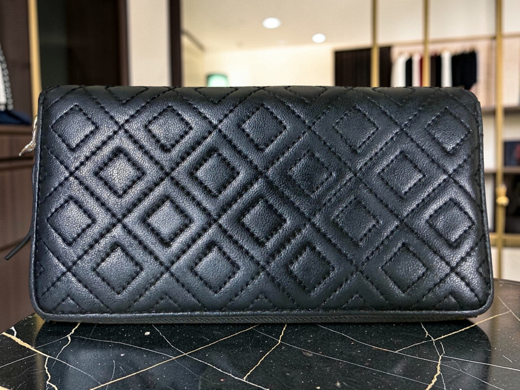 Tory Burch Fleming Quilted Leather Zip-Around Wallet – Black