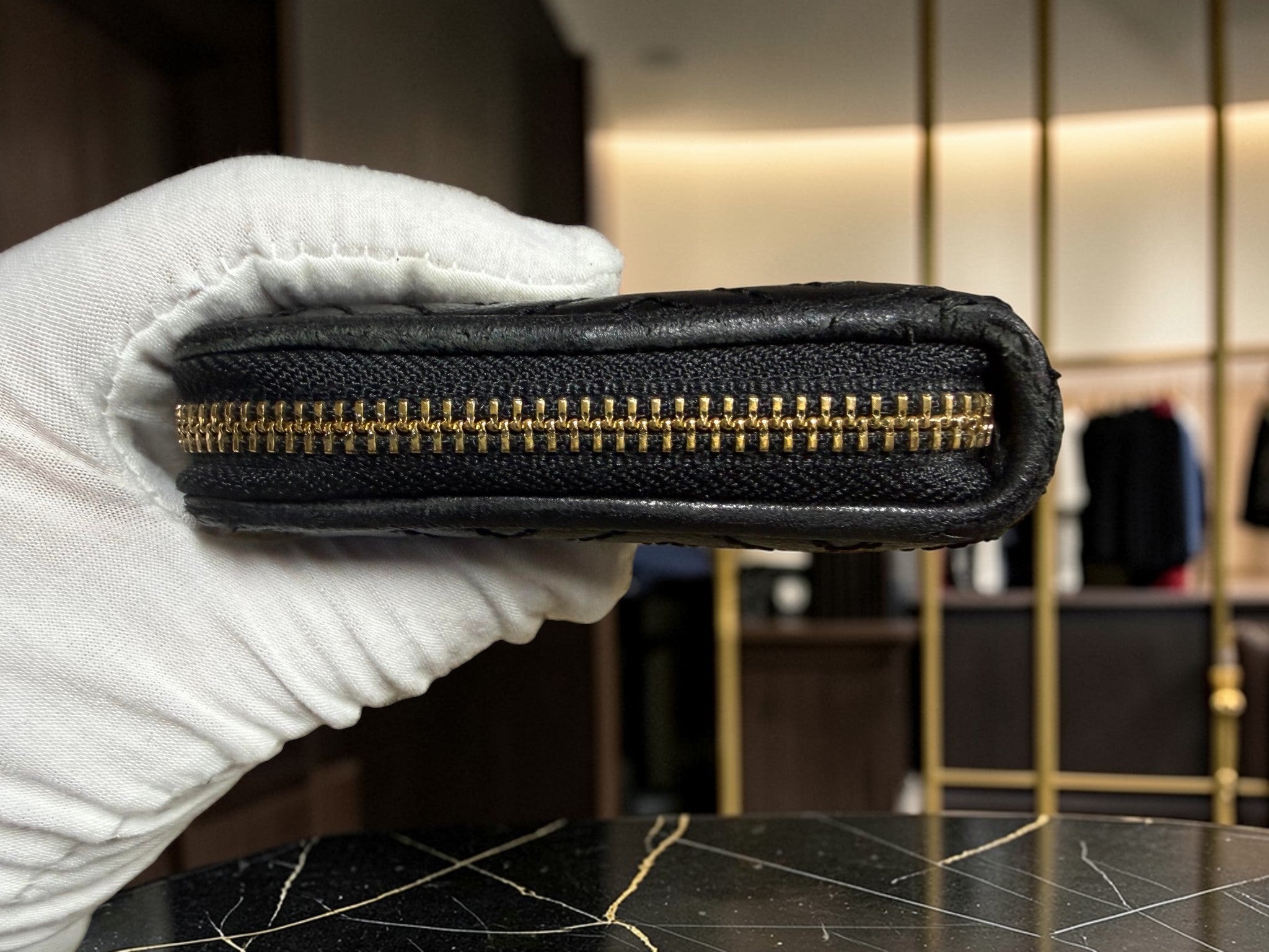 Tory Burch Fleming Quilted Leather Zip-Around Wallet – Black