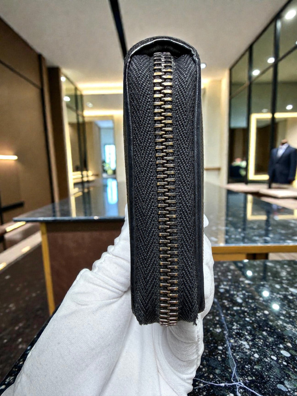 Gucci Black GG Imprimé Zip-Around Long Wallet