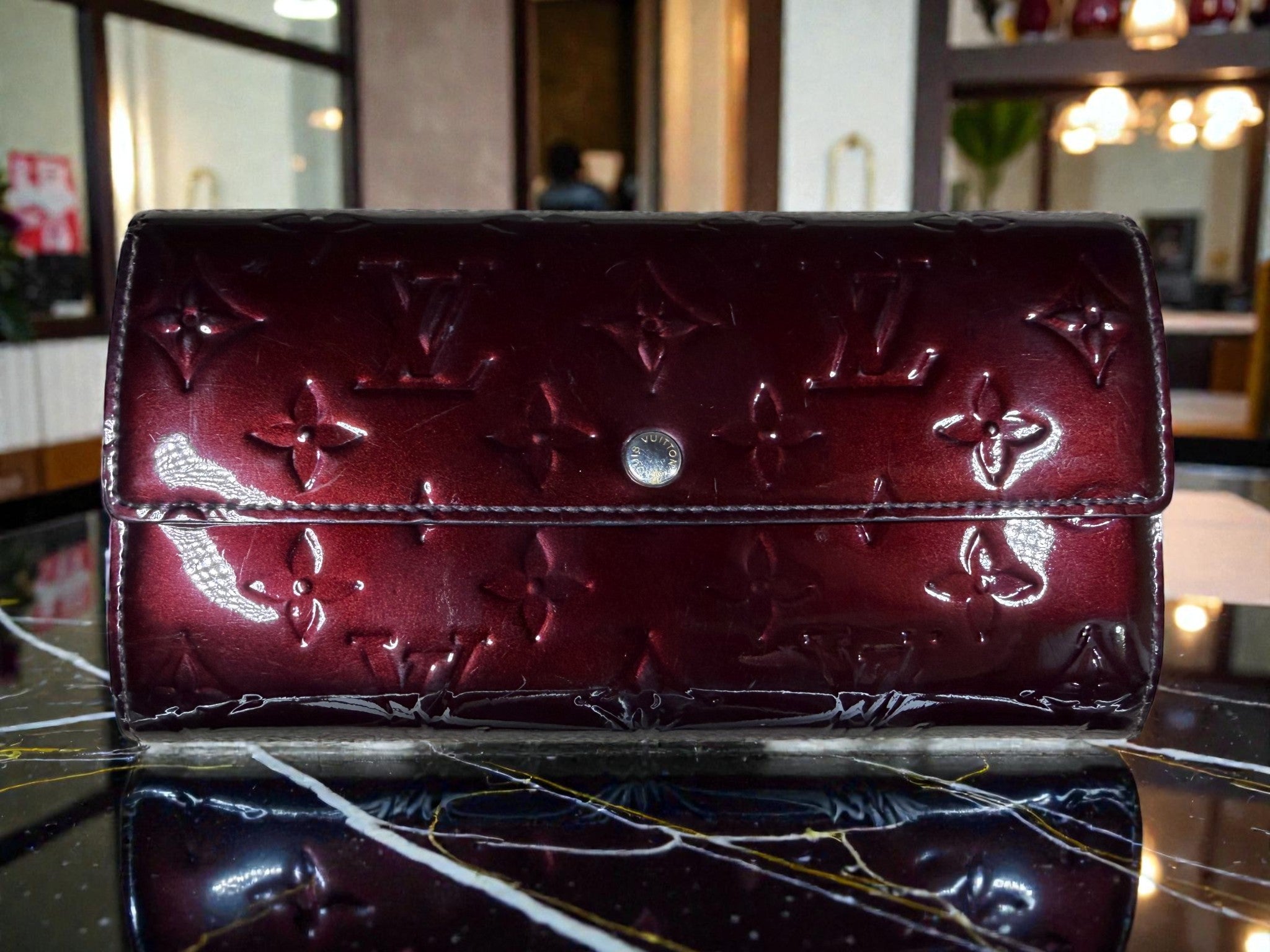 Louis Vuitton Amarante Monogram Vernis Portefeuille Sarah Long Wallet