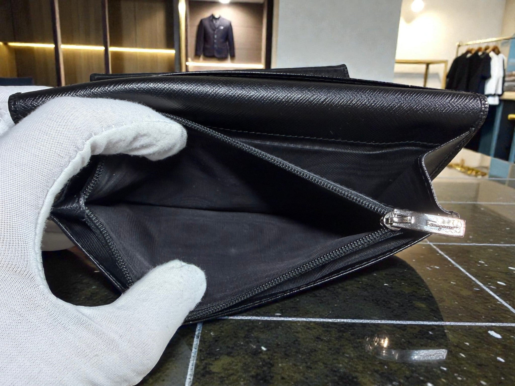 Salvatore Ferragamo Black Vara Bow Long Wallet