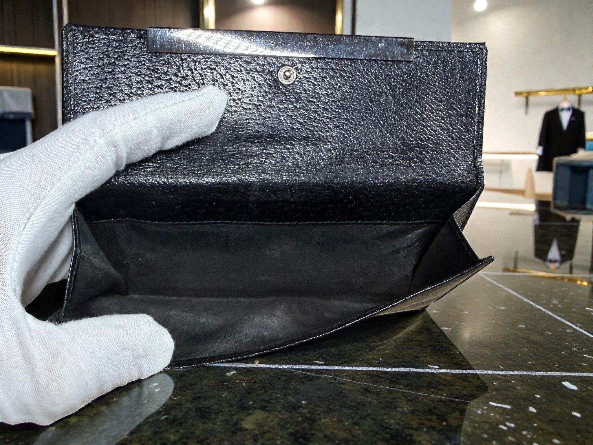 Gucci Black Grained Leather Continental Wallet
