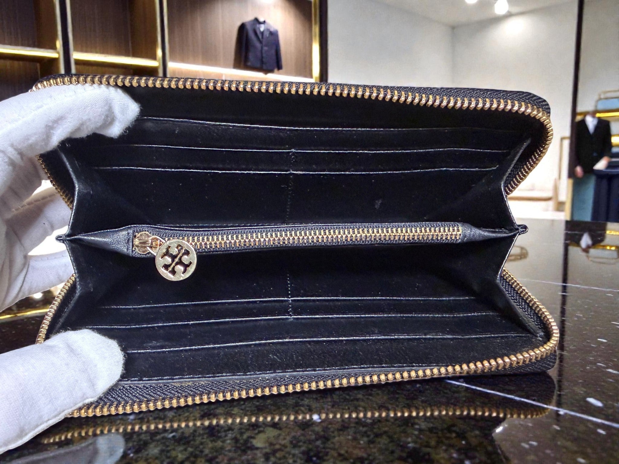 Tory Burch Black Patent Leather Zip-Around Continental Wallet