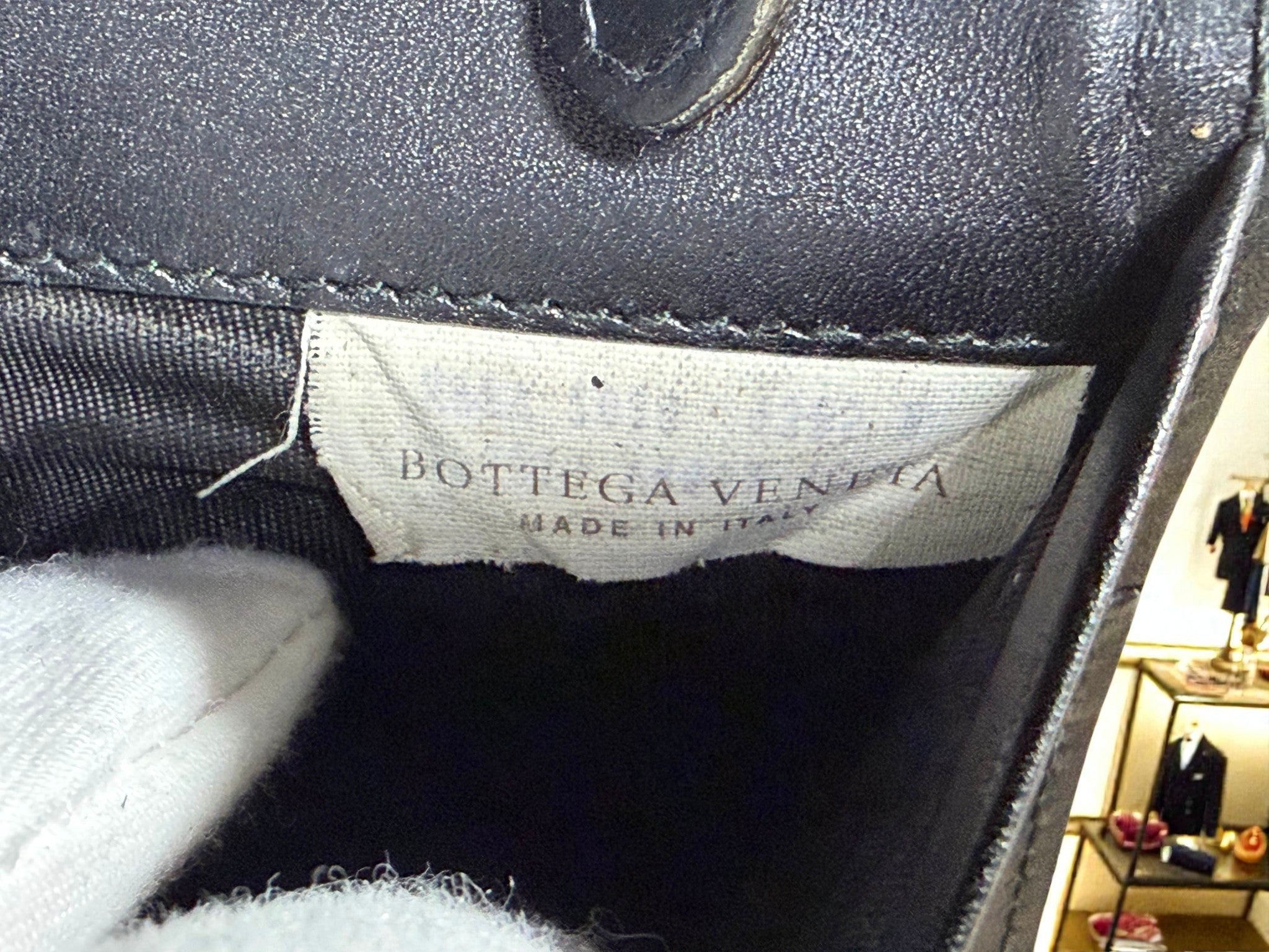 Bottega Veneta Intrecciato Bifold Long Wallet in Black