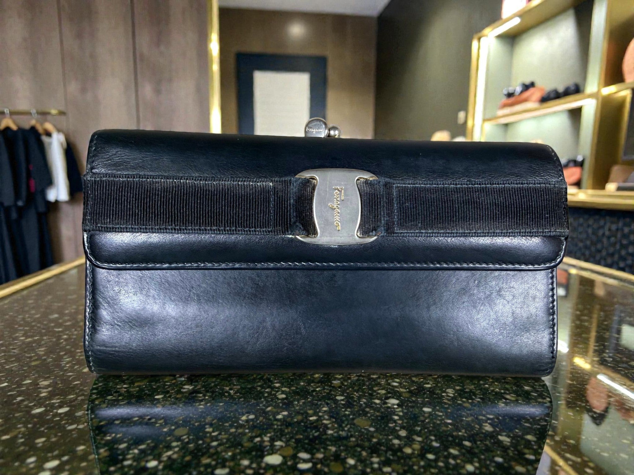 Salvatore Ferragamo Vintage Vara Bow Leather Continental Wallet / Clutch