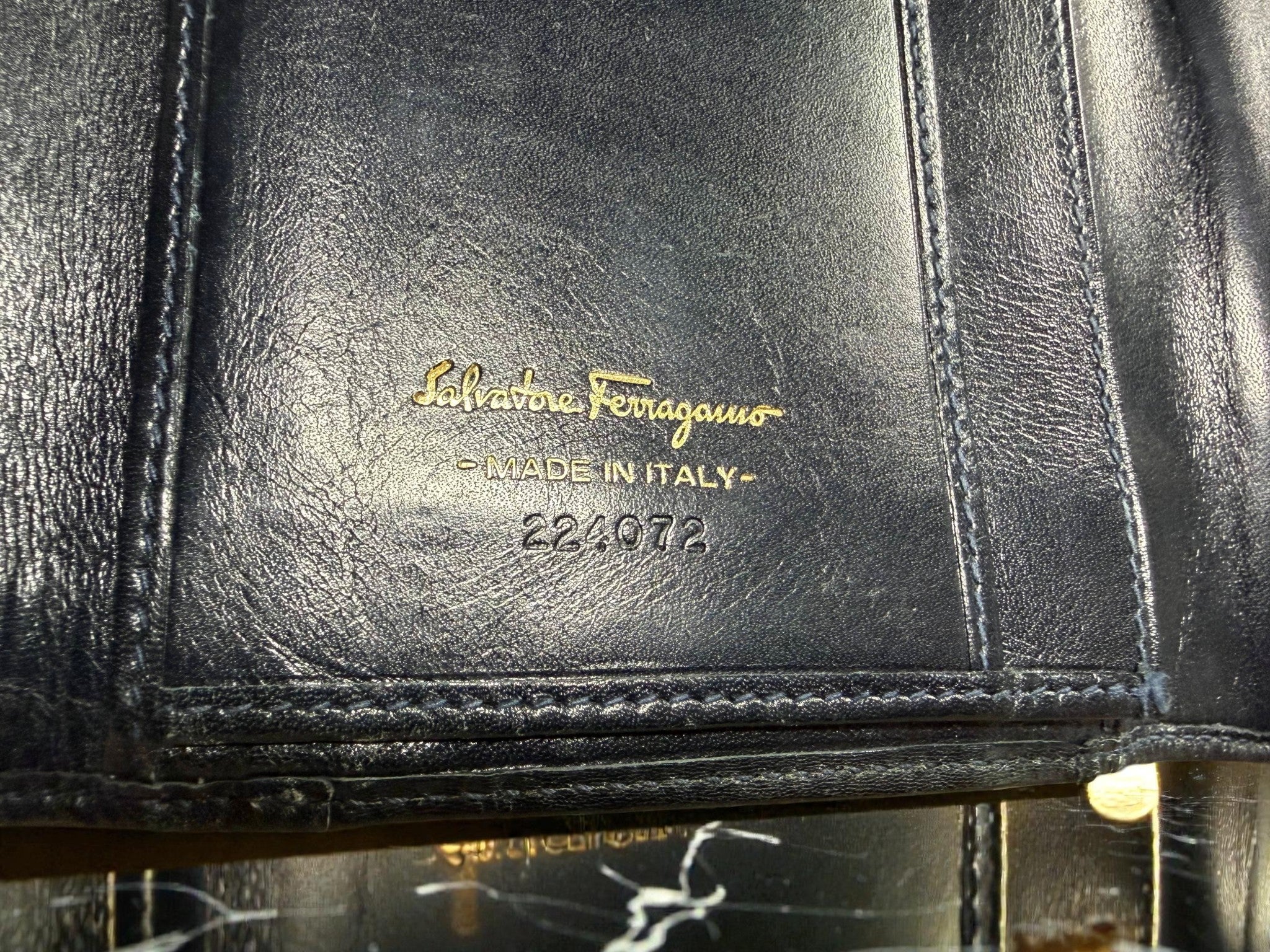 Salvatore Ferragamo Vintage Vara Bow Leather Continental Wallet / Clutch