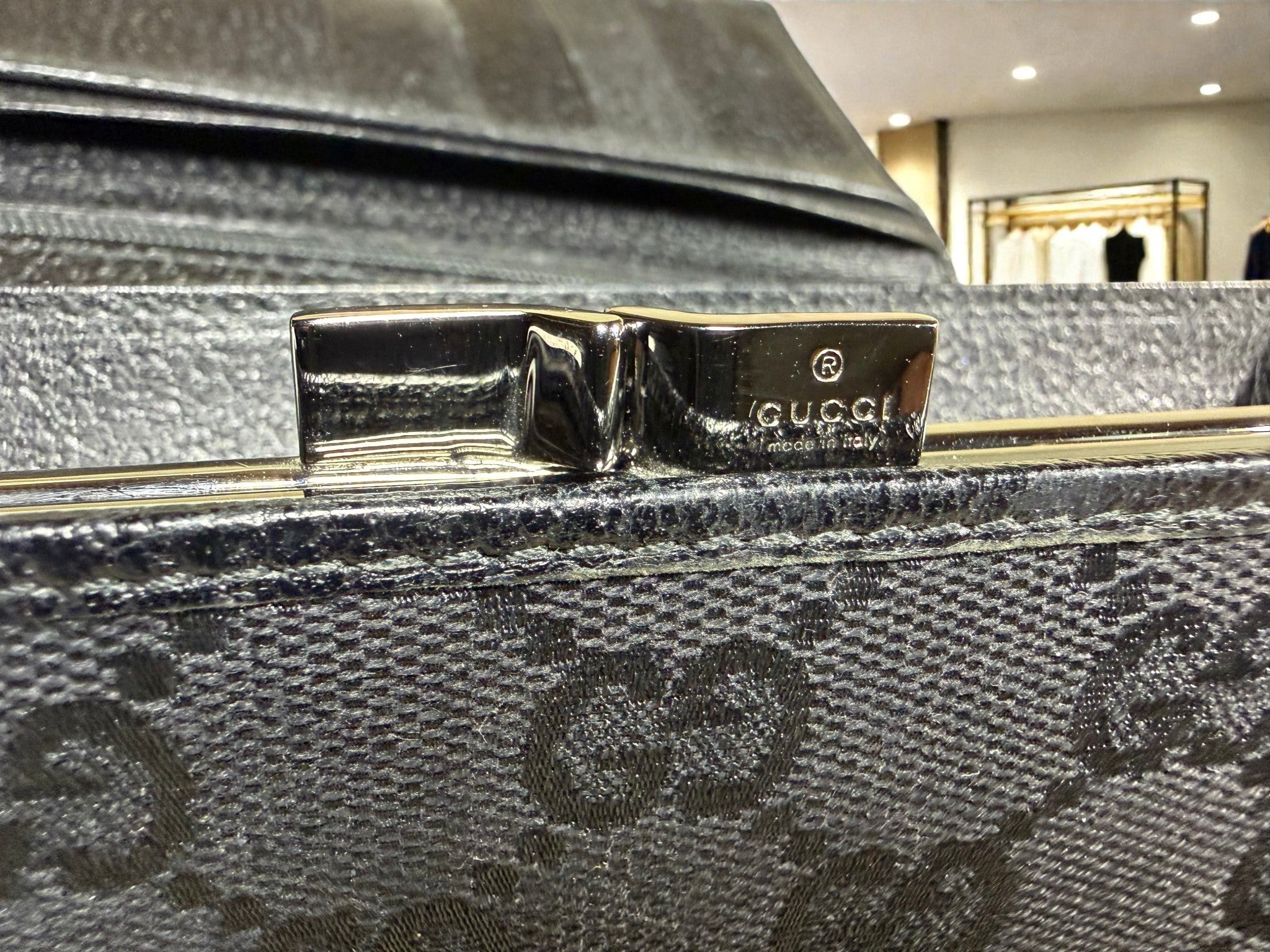 Gucci Black GG Monogram Continental Wallet with Kiss Lock