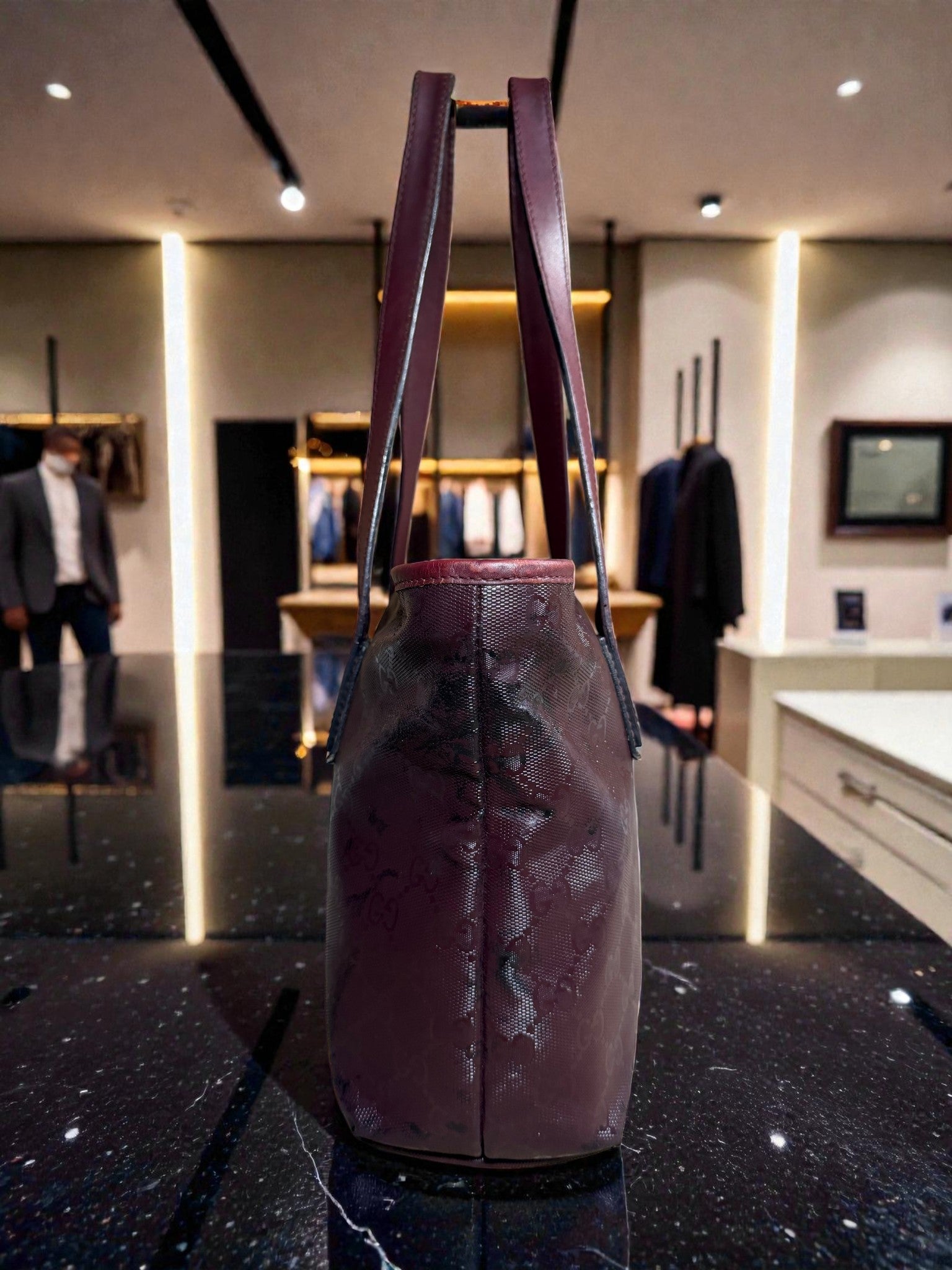 Gucci GG Supreme Joy Tote Bag in Imprime Burgundy
