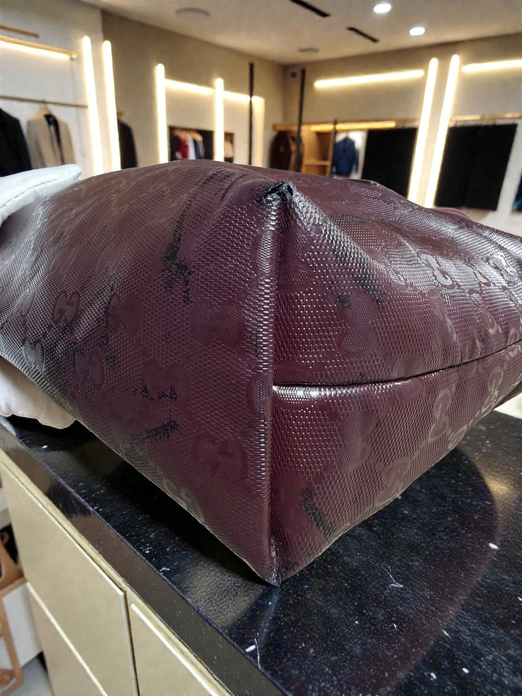 Gucci GG Supreme Joy Tote Bag in Imprime Burgundy