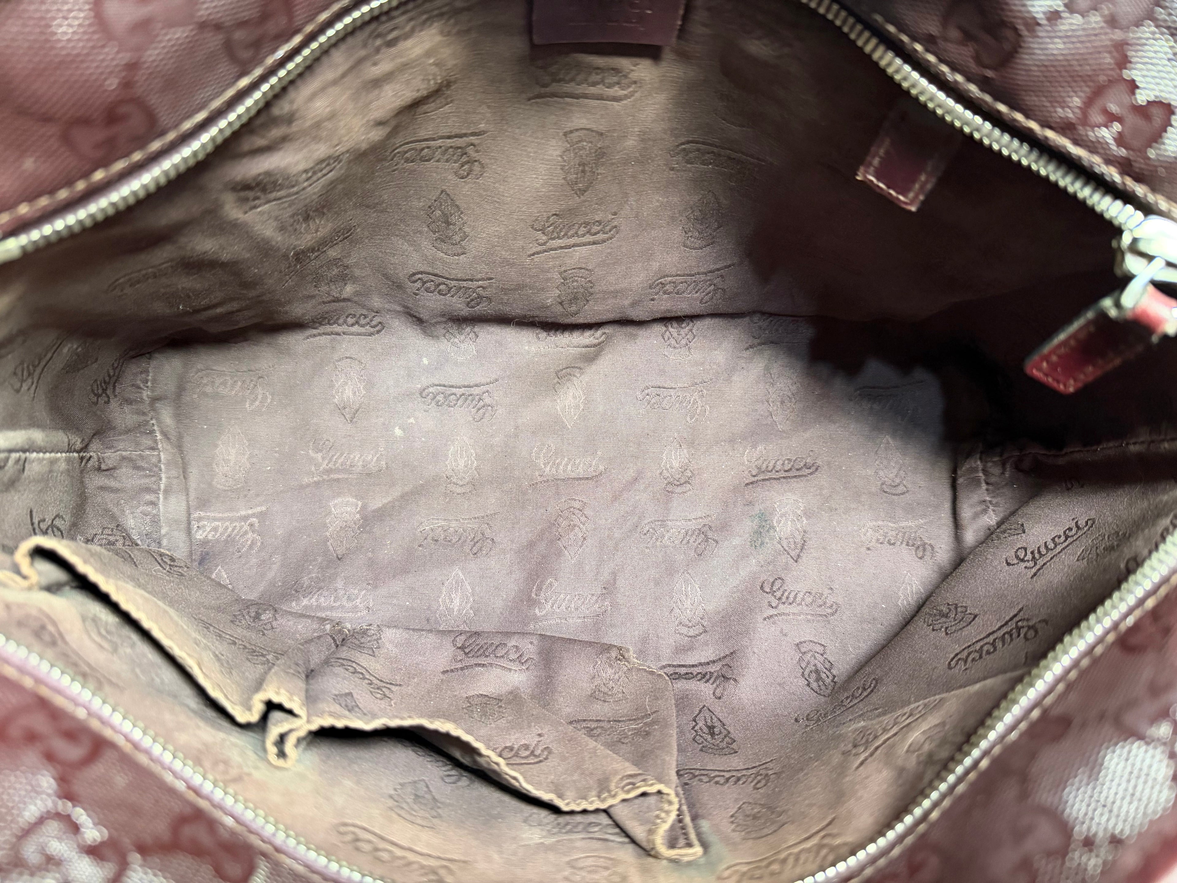 Gucci GG Supreme Joy Tote Bag in Imprime Burgundy