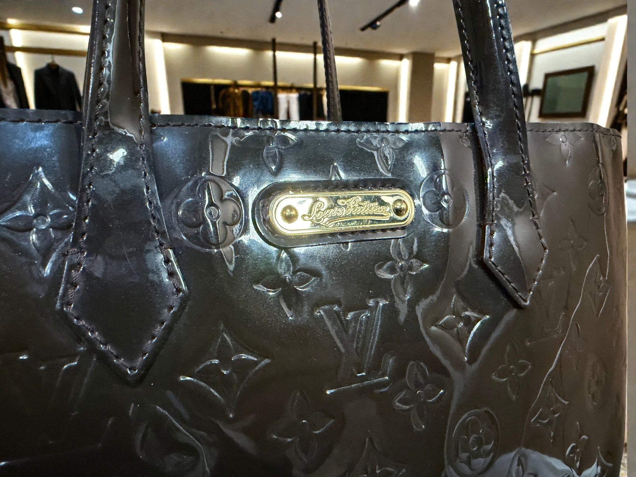 Louis Vuitton Monogram Vernis Wilshire MM Tote in Terre d'Ombre