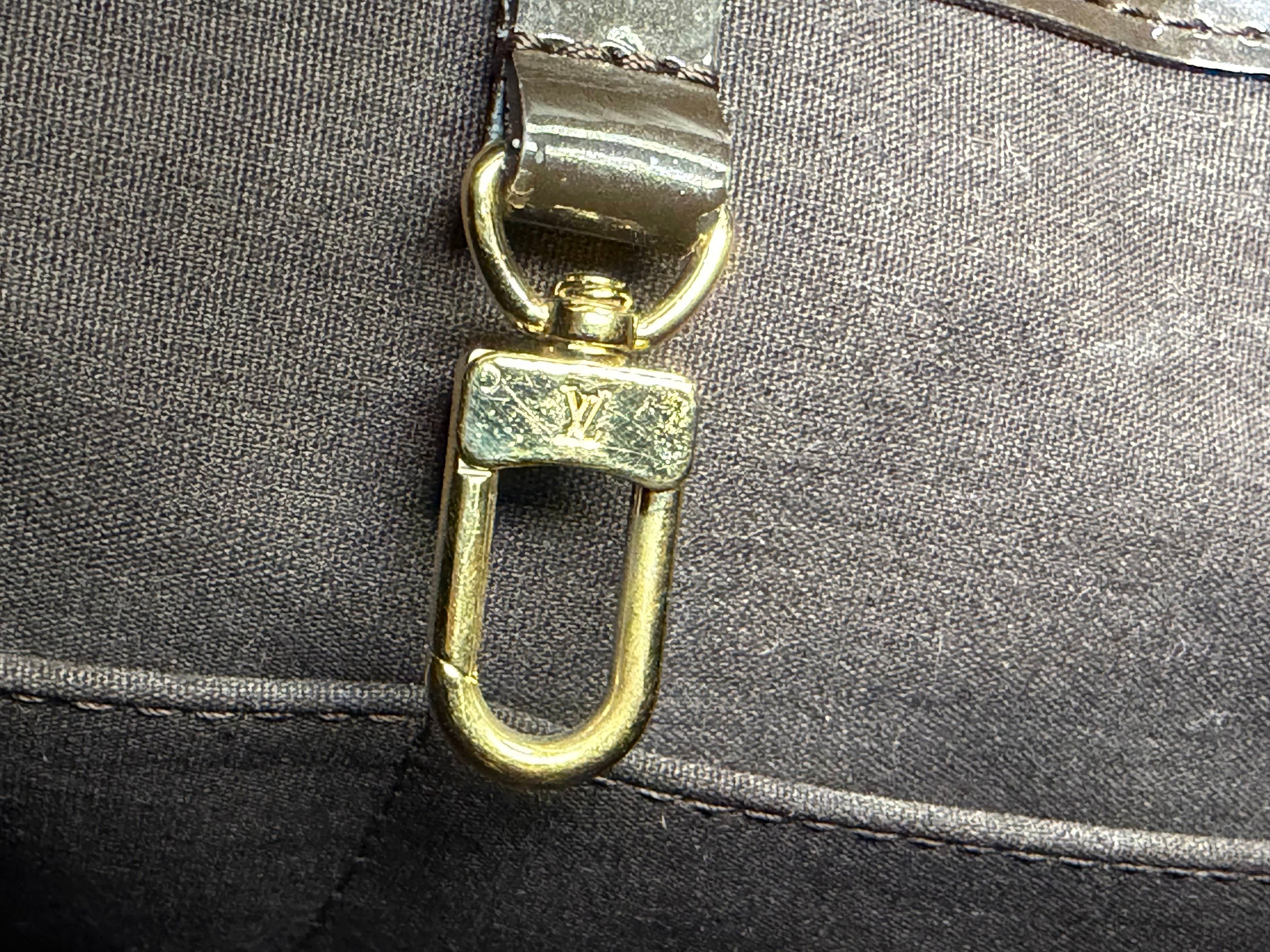 Louis Vuitton Monogram Vernis Wilshire MM Tote in Terre d'Ombre