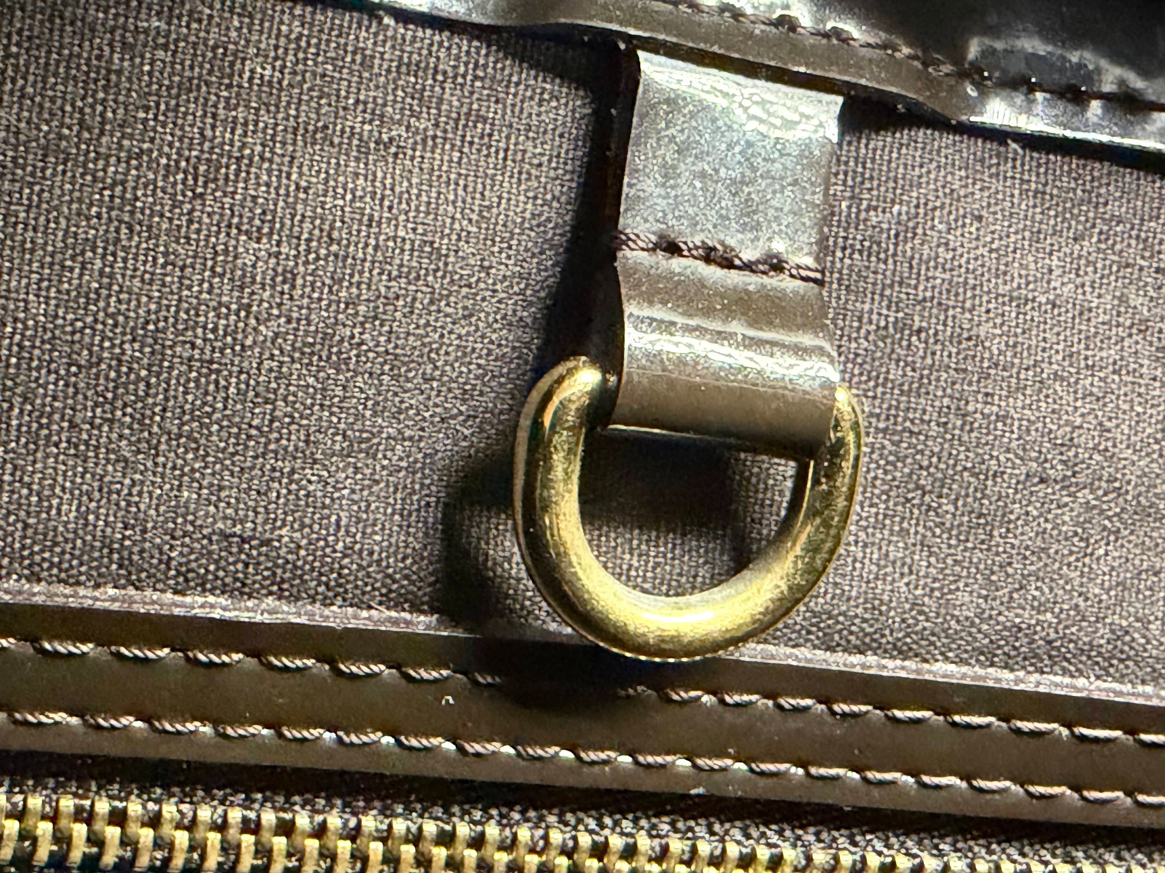 Louis Vuitton Monogram Vernis Wilshire MM Tote in Terre d'Ombre