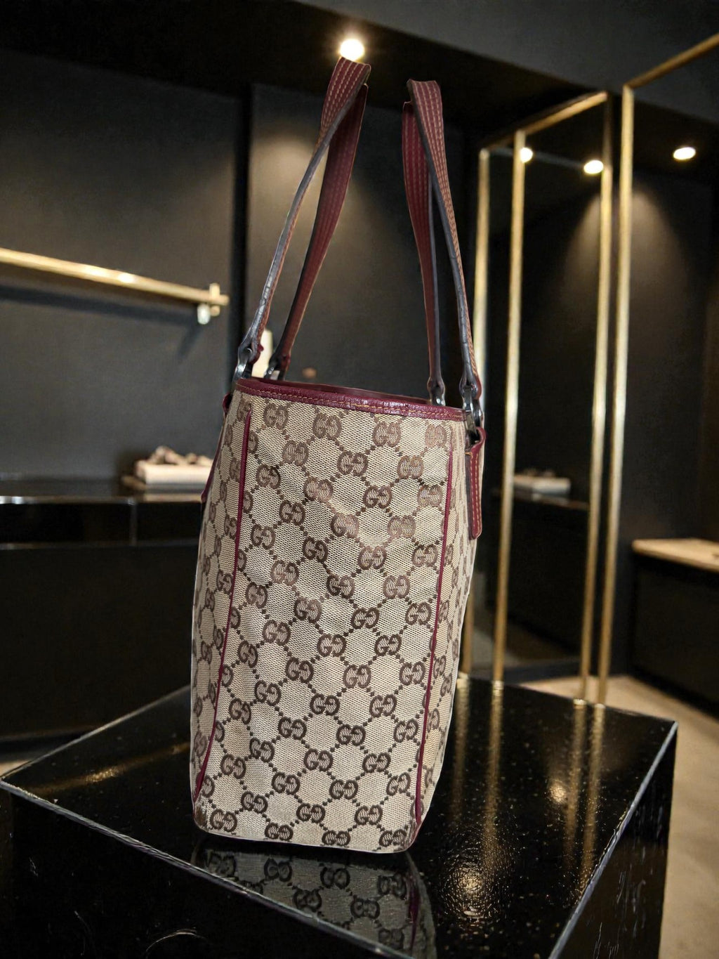 Gucci GG Supreme Canvas Tote Bag with Burgundy Leather Trim (Abbey Style)