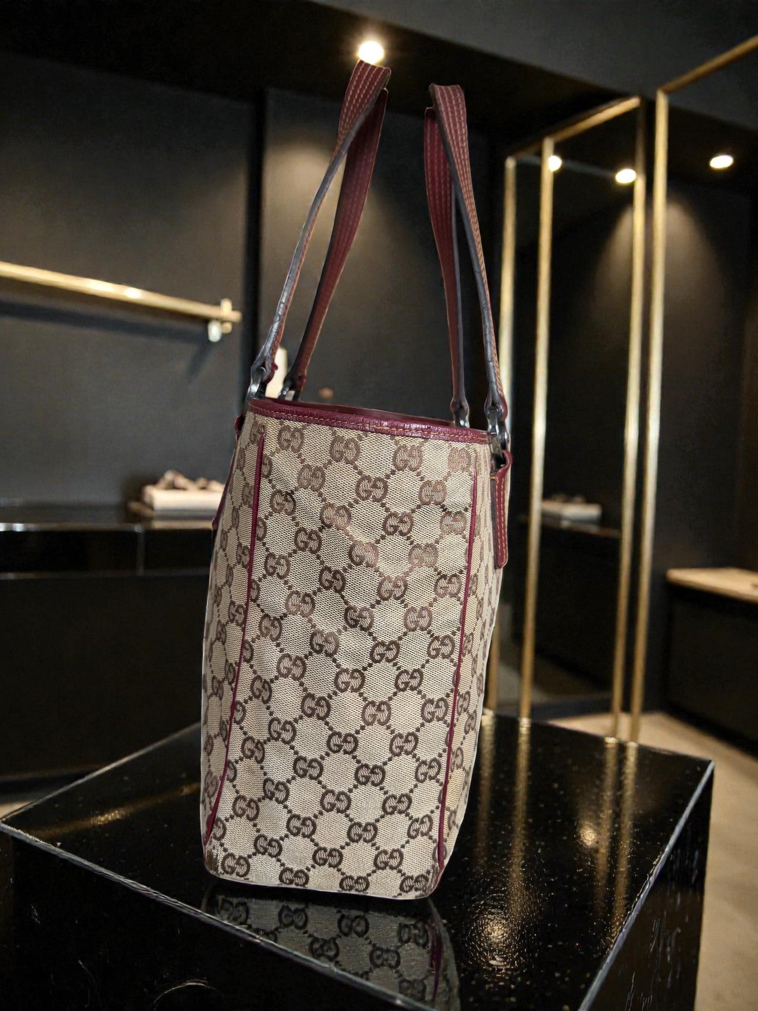 Gucci GG Supreme Canvas Tote Bag with Burgundy Leather Trim (Abbey Style)
