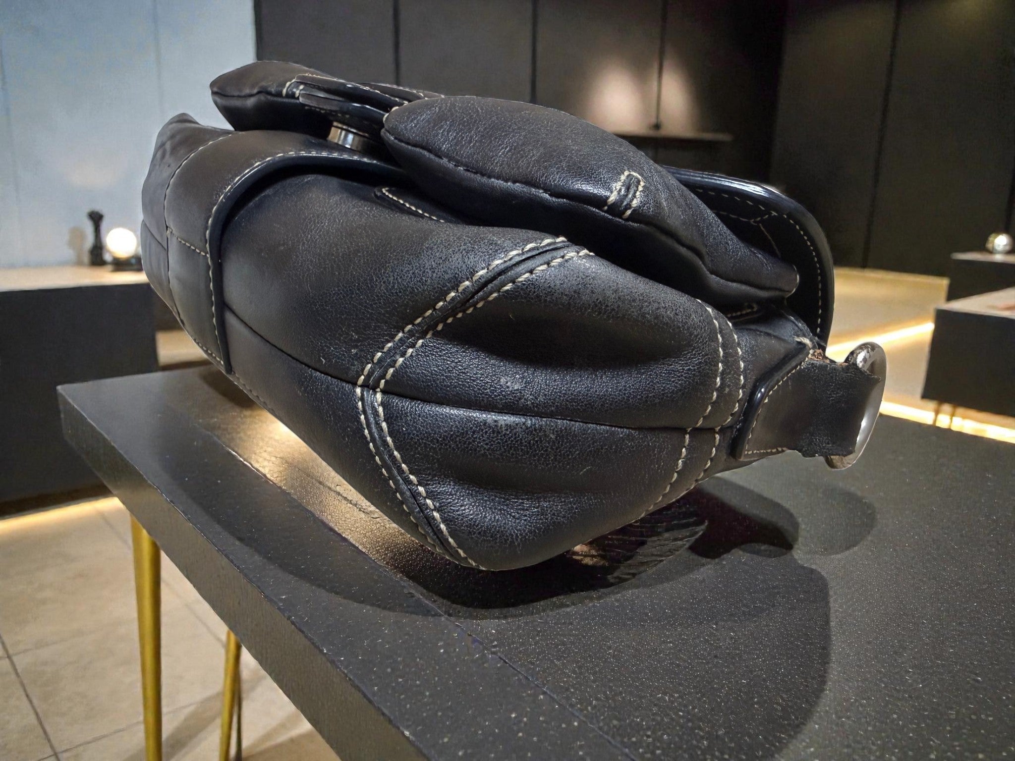 Coach Soho Black Leather Flap Shoulder Bag – Legacy Era (No A05S-3688)
