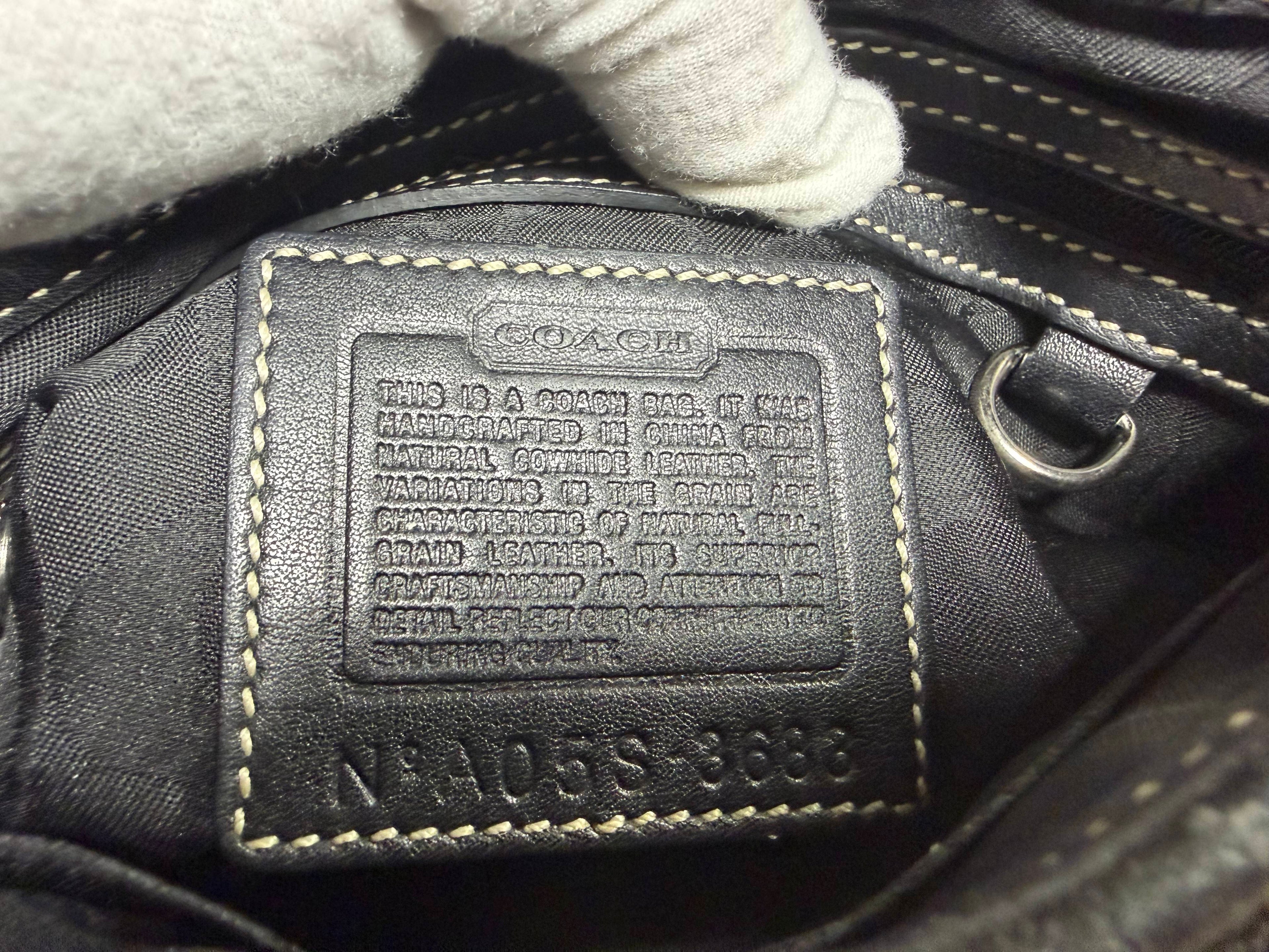 Coach Soho Black Leather Flap Shoulder Bag – Legacy Era (No A05S-3688)
