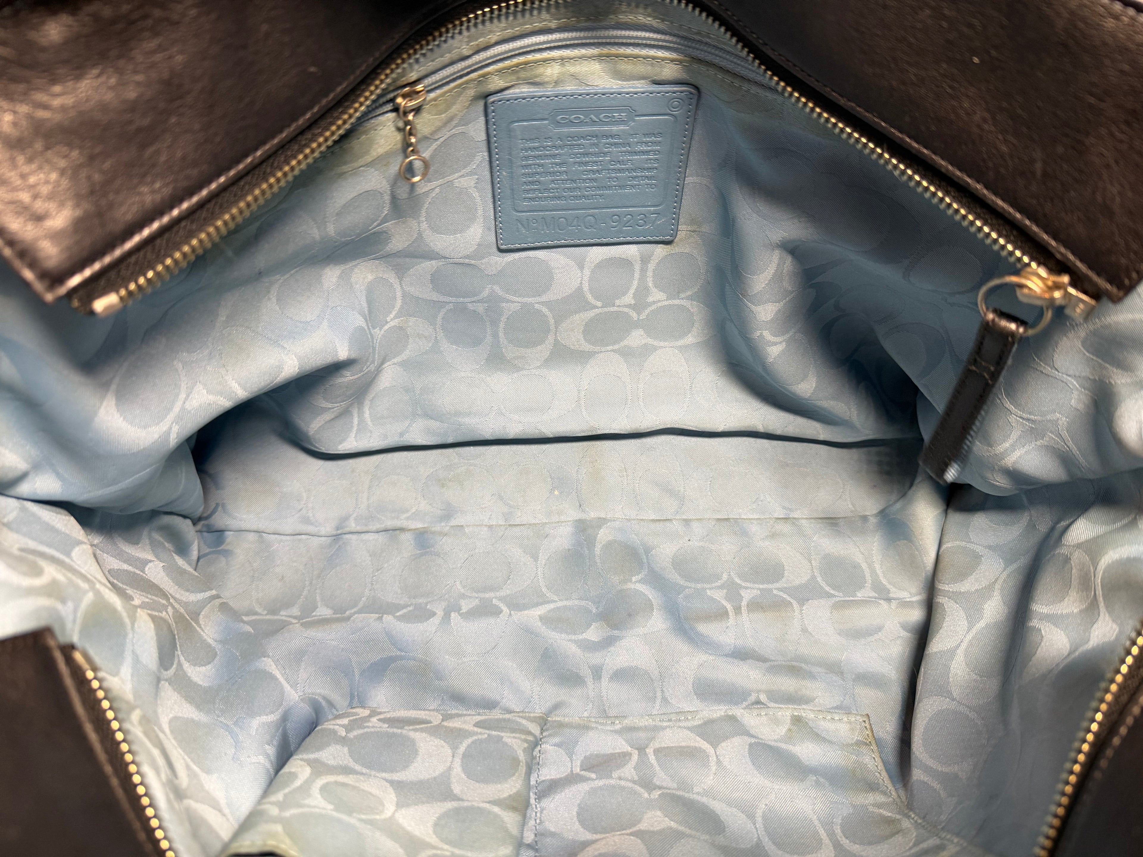 Coach Gallery Tote Bag in Black Leather with Light Blue handles (9237)