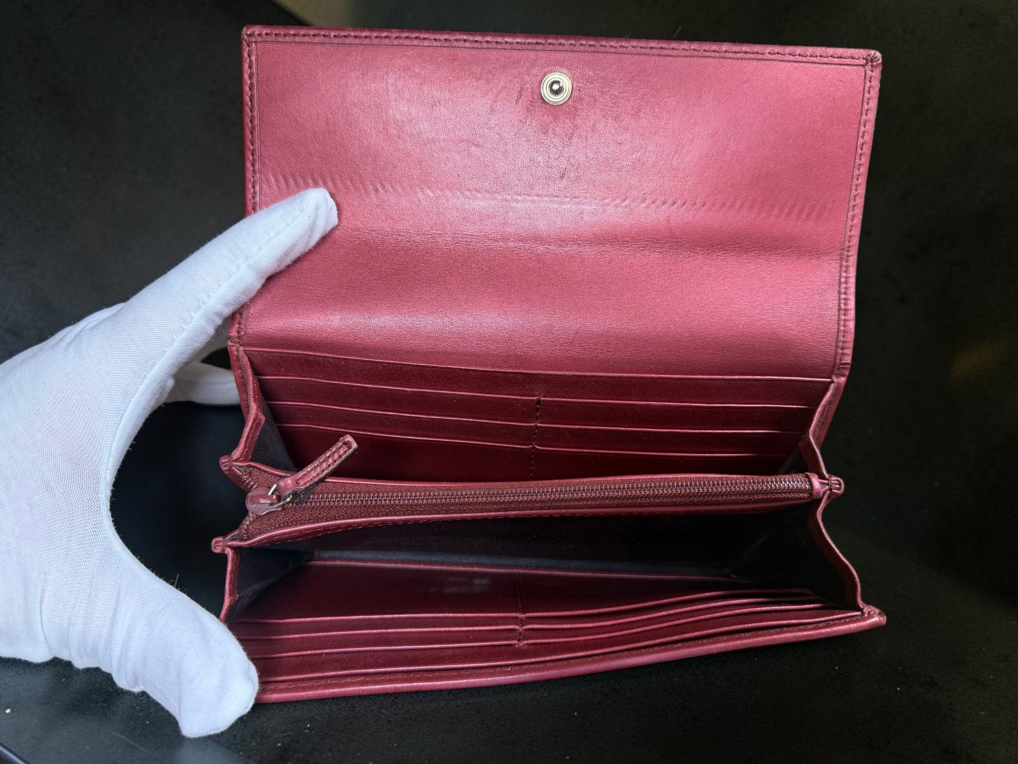 Gucci Lovely Heart GG Supreme Continental Long Wallet