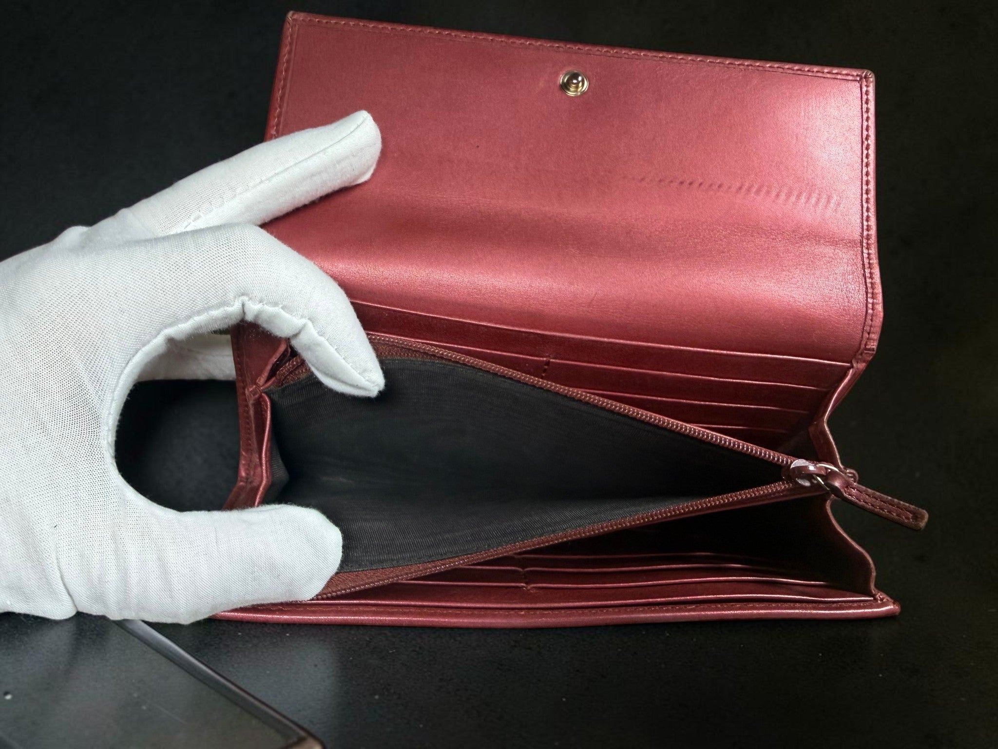 Gucci Lovely Heart GG Supreme Continental Long Wallet