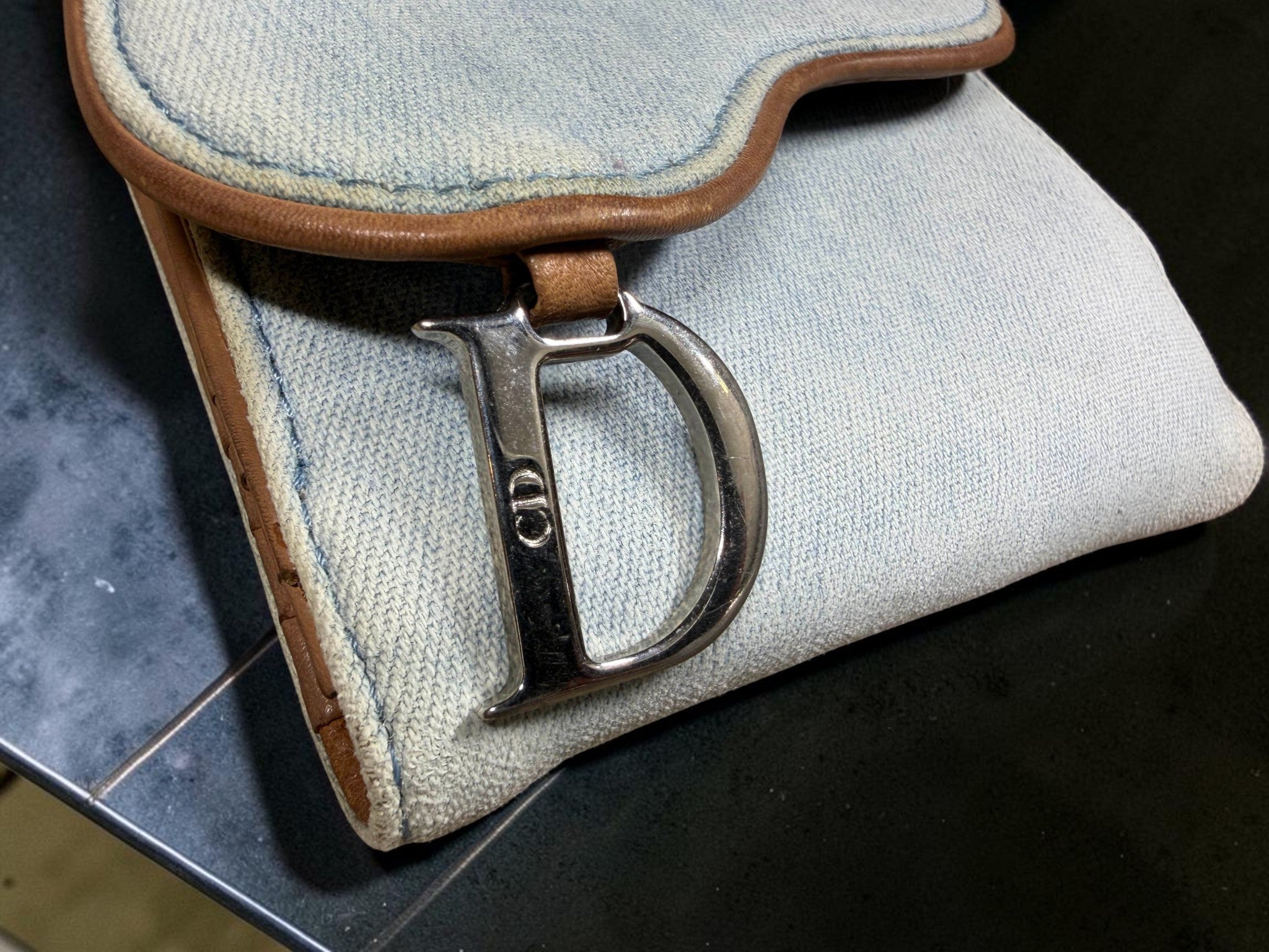 Christian Dior Denim Saddle Wallet – Faded Denim with Brown Leather