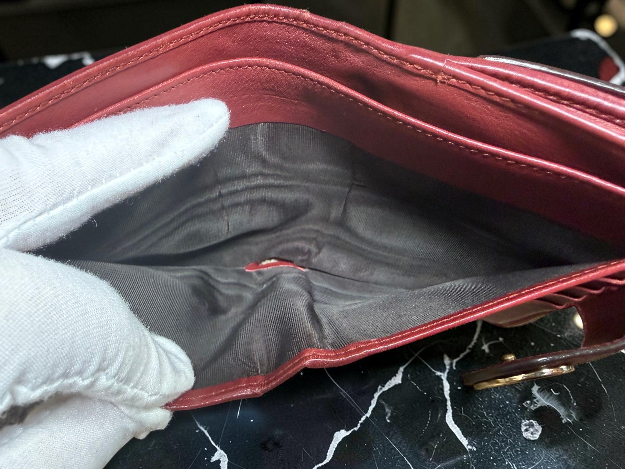 Gucci GG Supreme Heart Logo French Wallet
