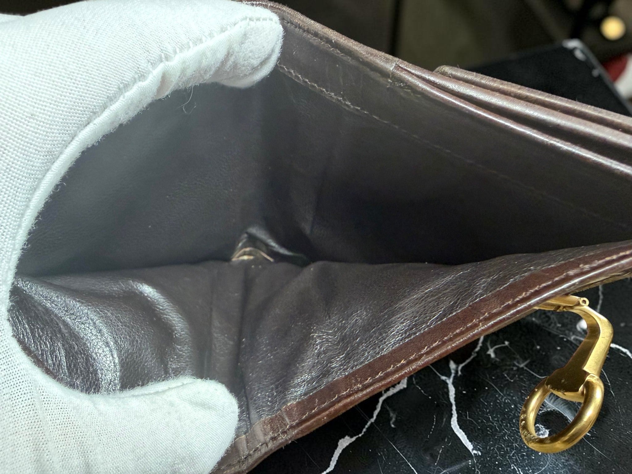 Vintage Gucci GG Supreme Horsebit Bifold Wallet – Beige Canvas with Brown Leather