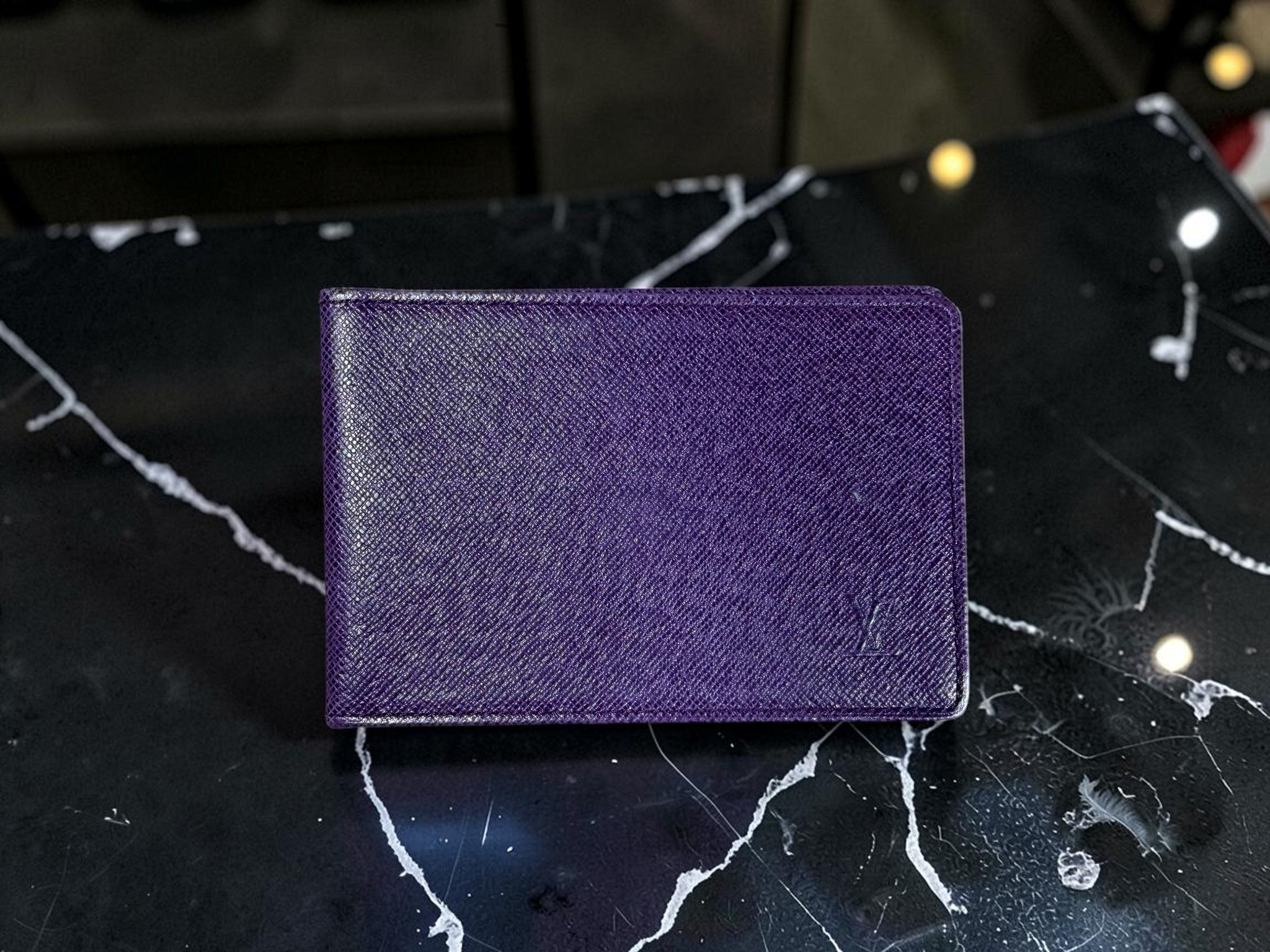 Louis Vuitton Taiga Leather Card / ID Holder – Cassis Purple