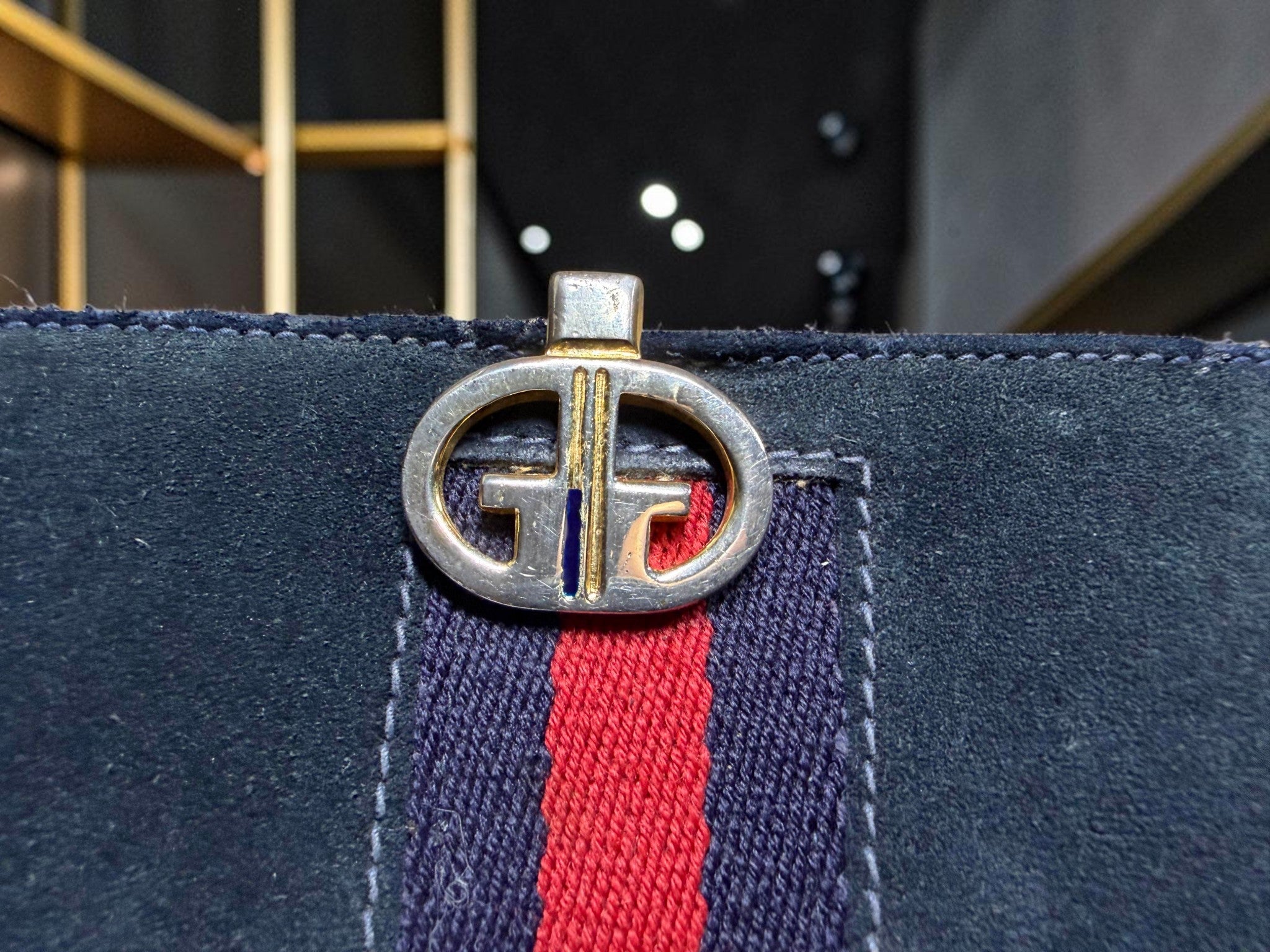 Vintage Gucci Sherry Line Navy Suede Compact Wallet - G. Gucci Engraving