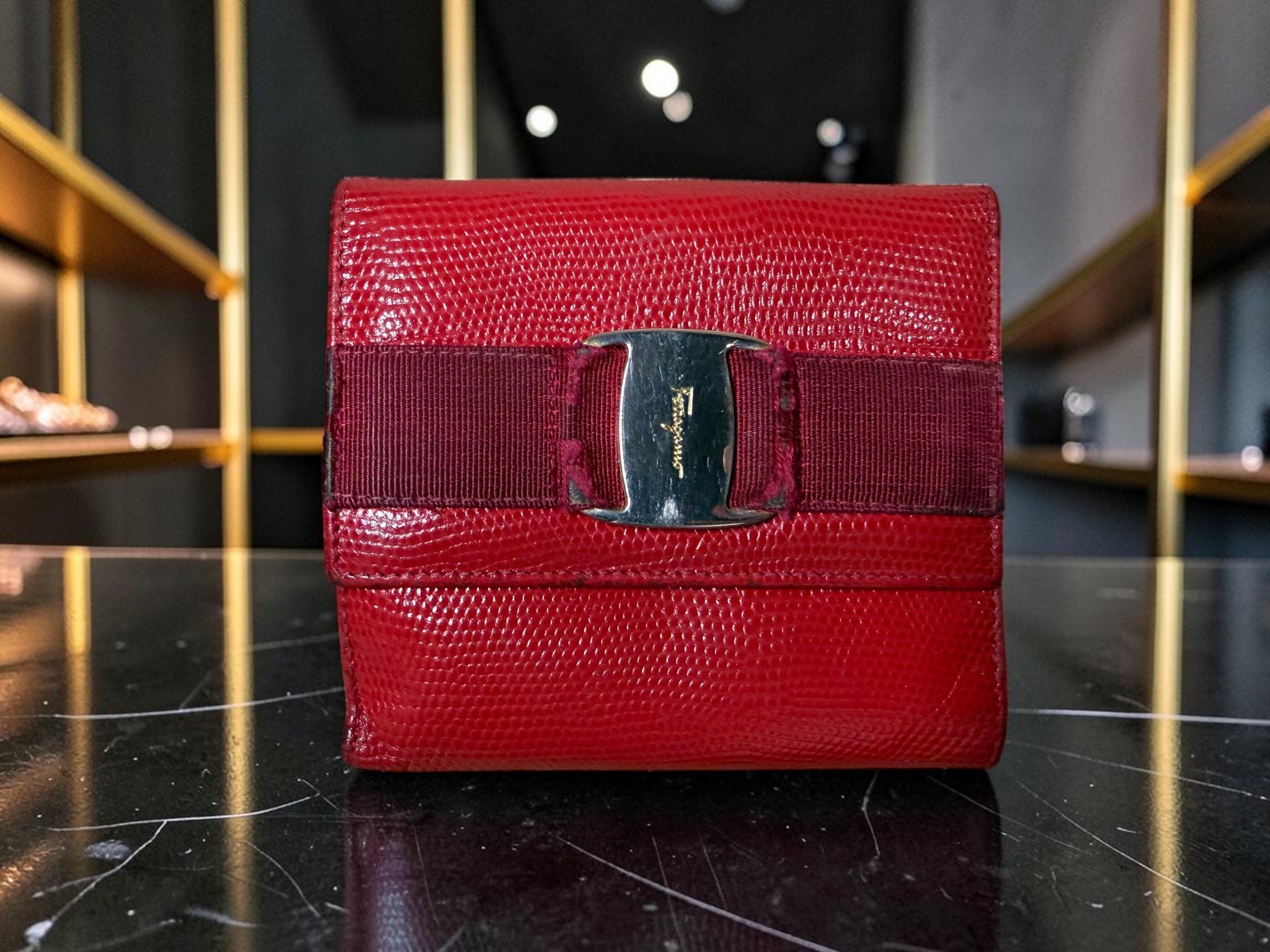 Salvatore Ferragamo Vara Bow Red Lizard-Embossed Leather Compact Wallet