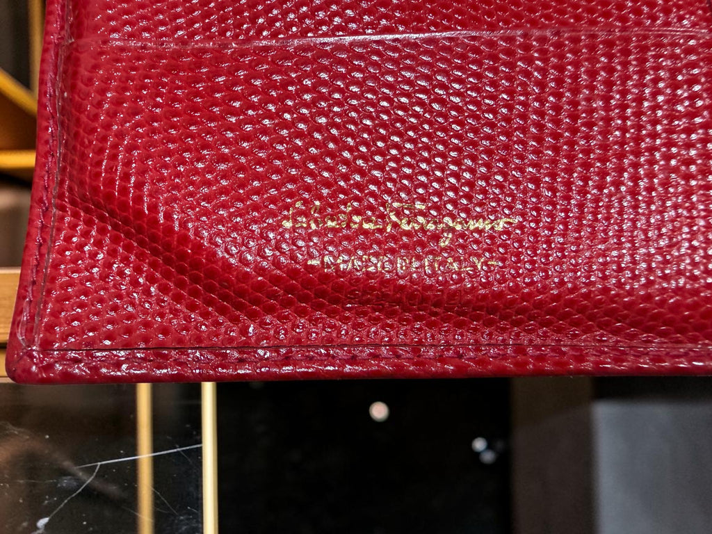 Salvatore Ferragamo Vara Bow Red Lizard-Embossed Leather Compact Wallet