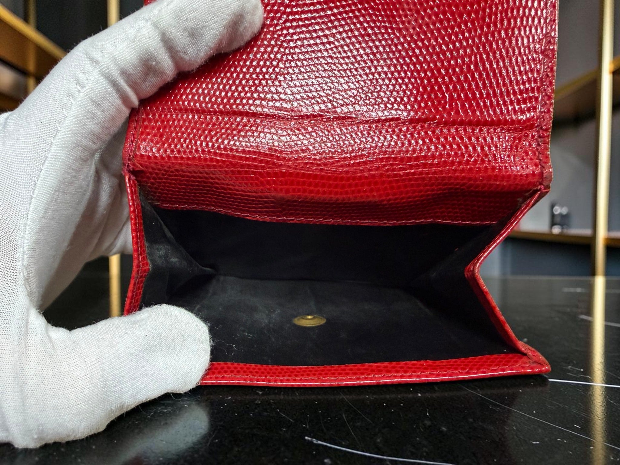 Salvatore Ferragamo Vara Bow Red Lizard-Embossed Leather Compact Wallet