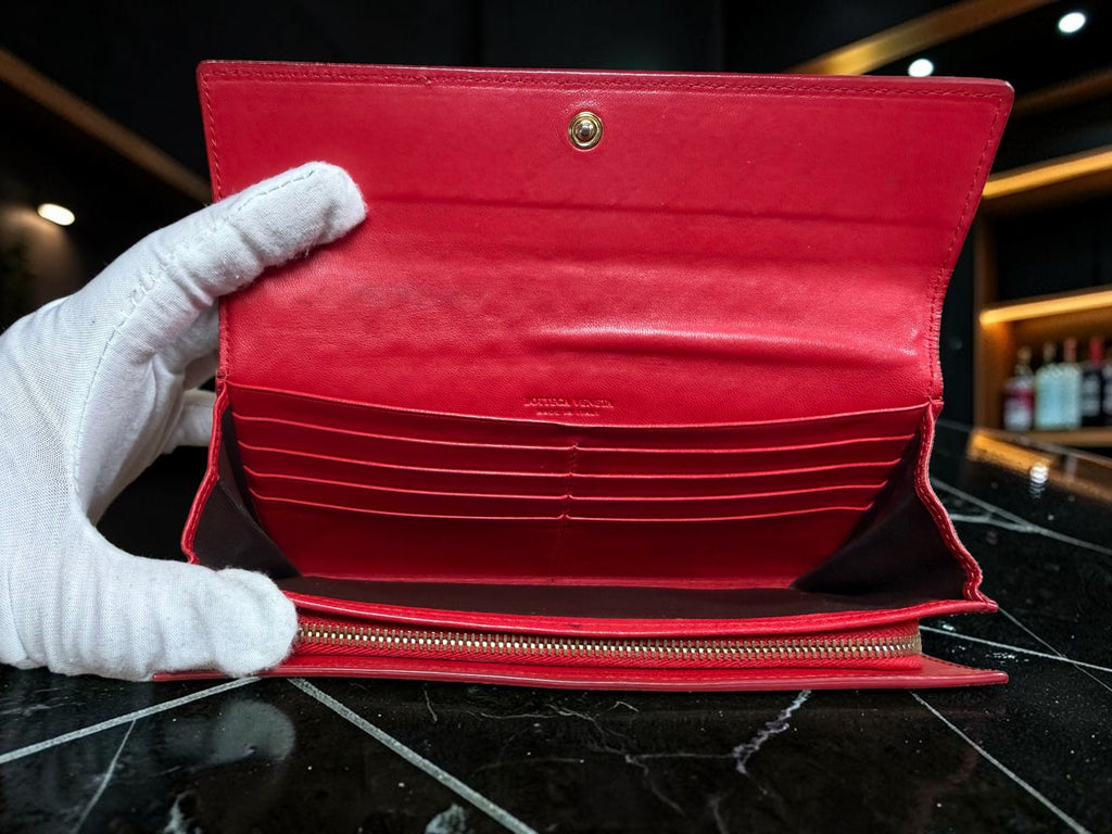 Bottega Veneta Intrecciato Red Leather Continental Wallet purse