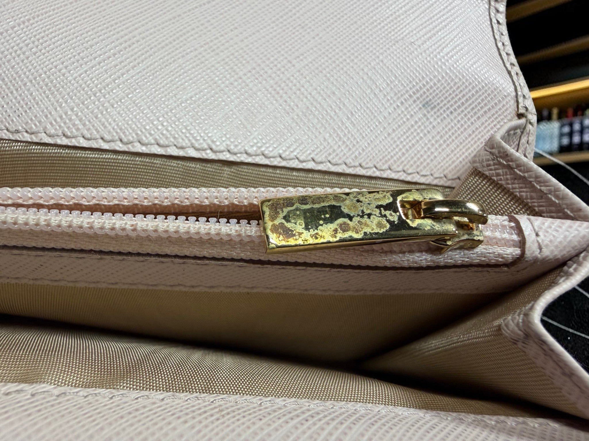 Salvatore Ferragamo Gancini Light Pink Saffiano Continental Trifold Wallet