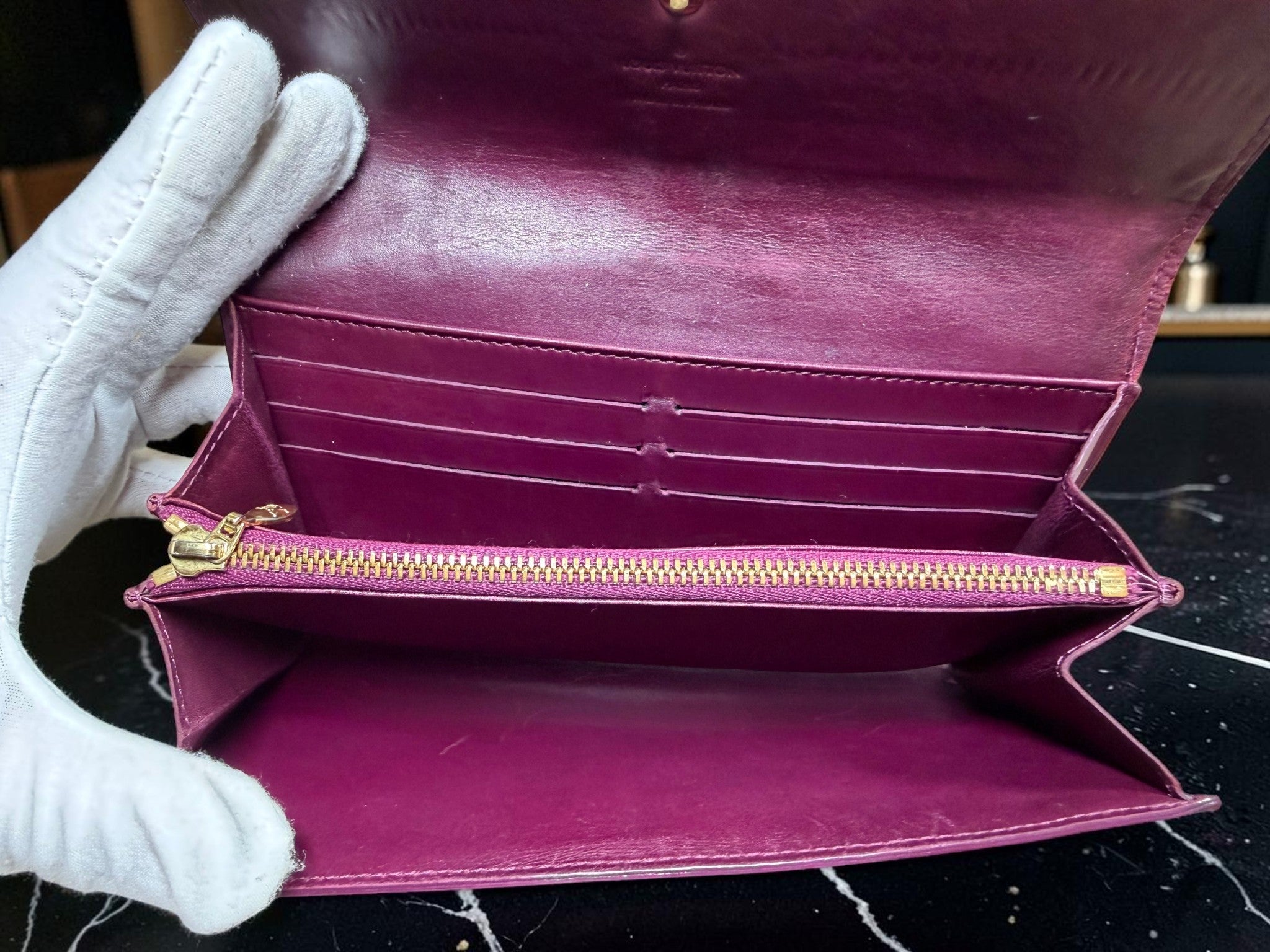 Louis Vuitton Vernis Sara Long Wallet in Améthyste