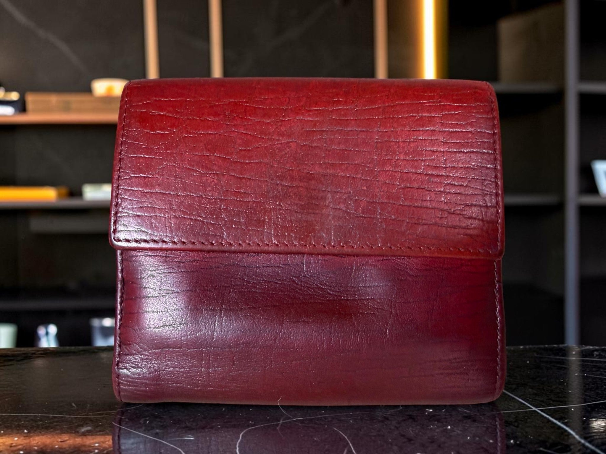 Gucci Jackie Piston Clasp Compact Wallet in Red