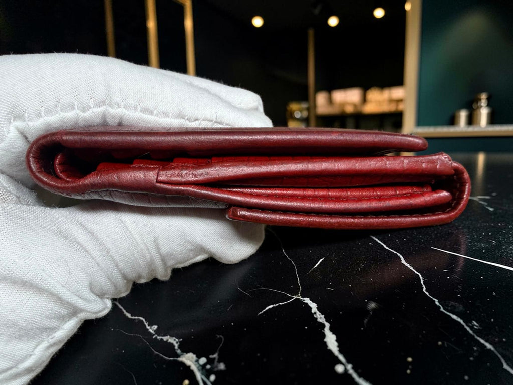 Gucci Jackie Piston Clasp Compact Wallet in Red