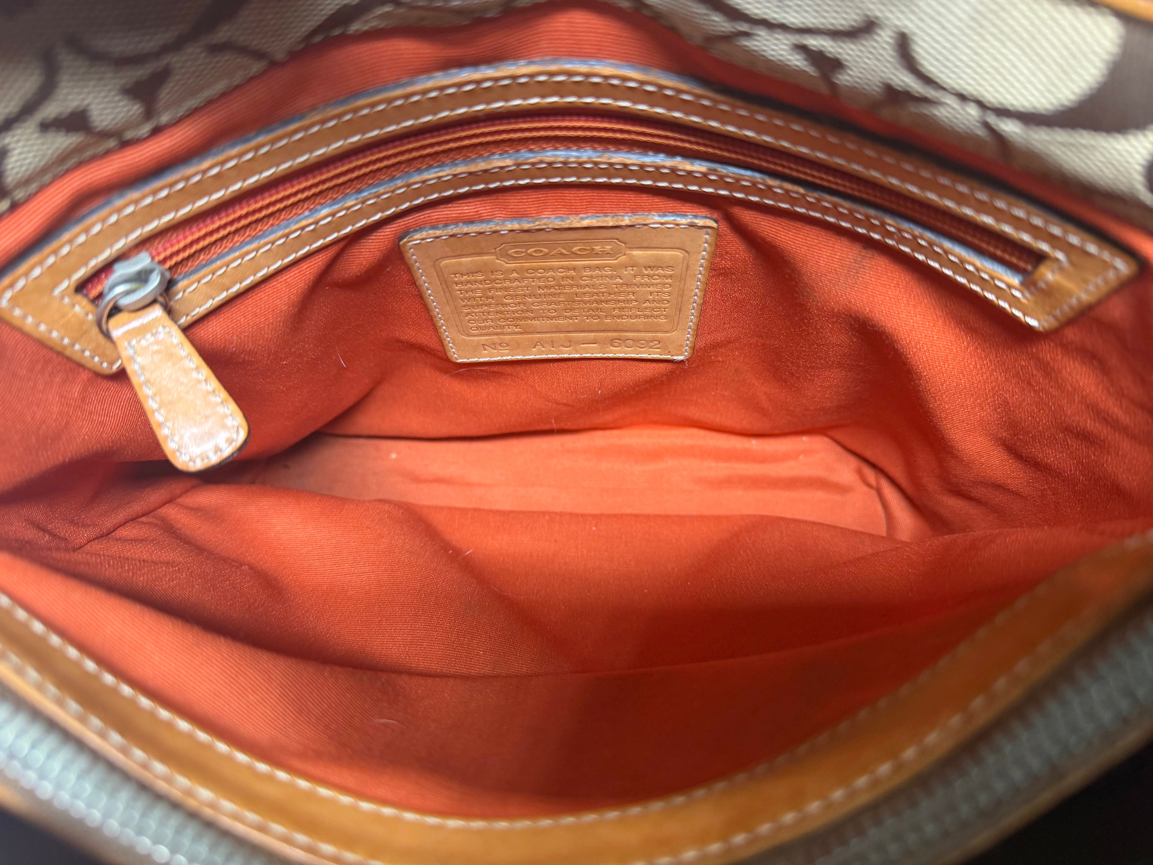 Coach Hamptons Signature Canvas Tote Bag – Style 6092