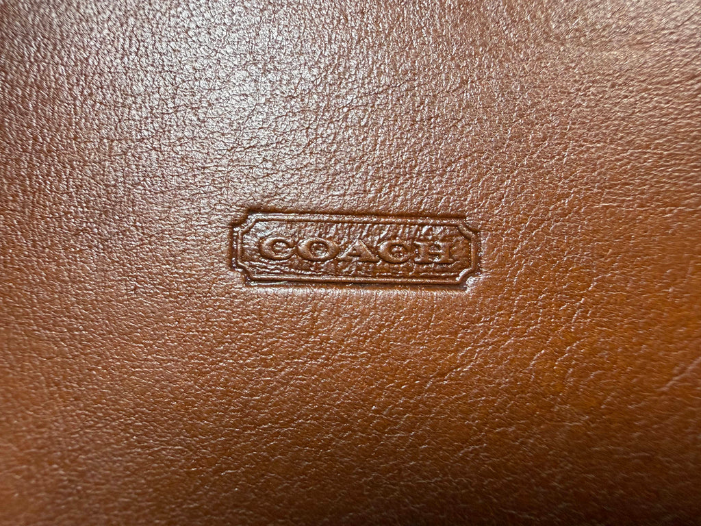 Coach vintage 90s Classic Pouch in Tan Leather